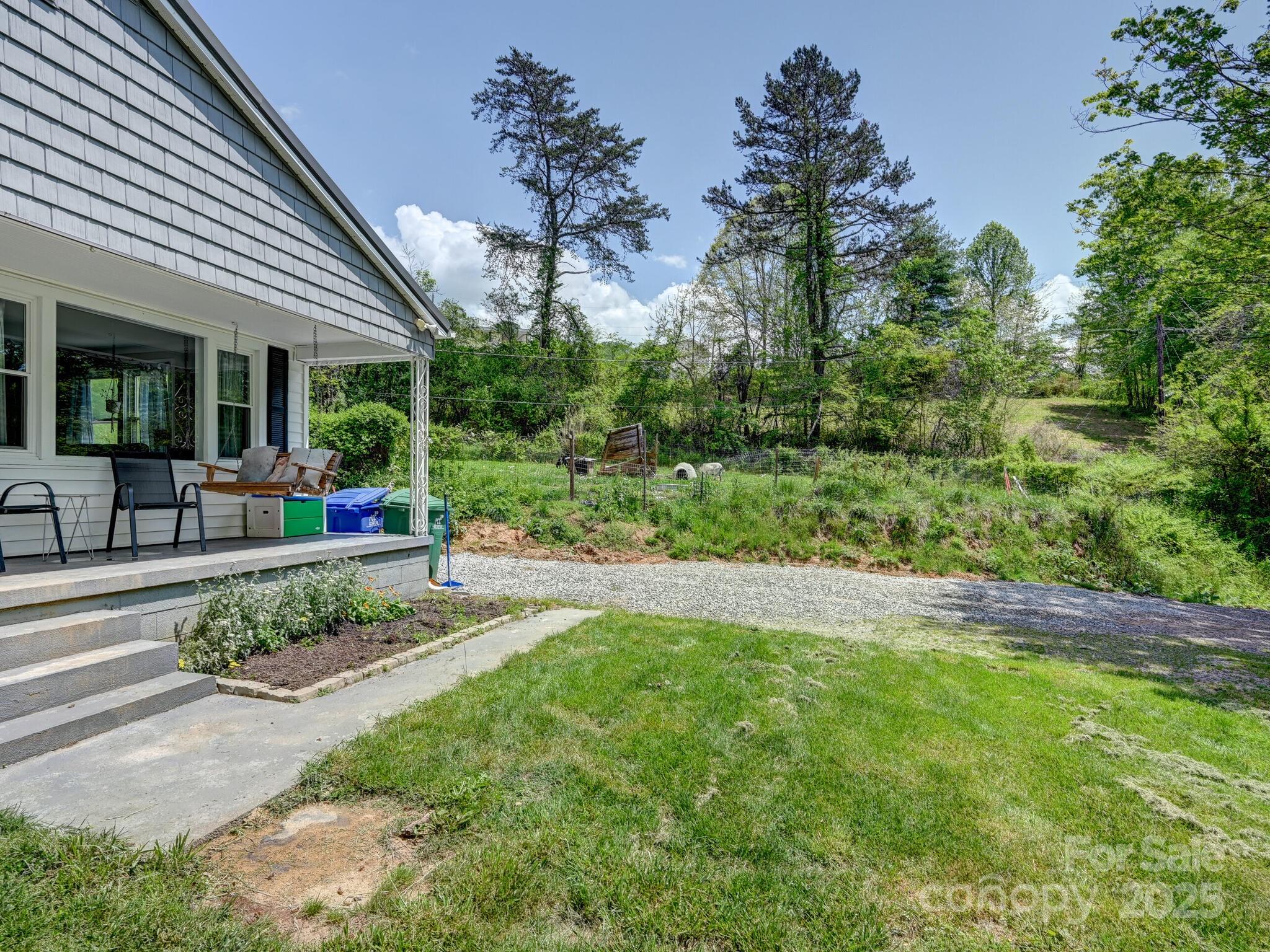 19 Mclean Road