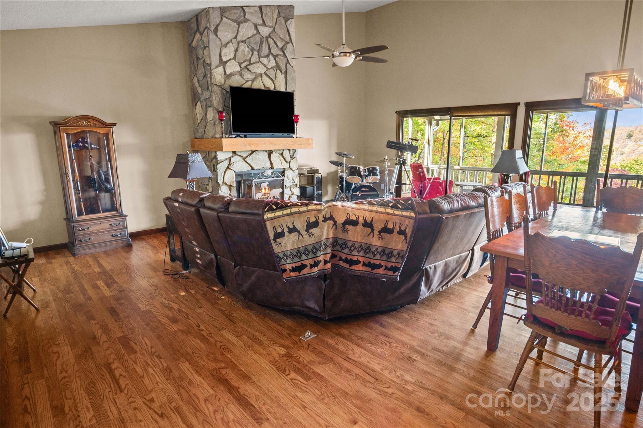 25 Little Falls Drive