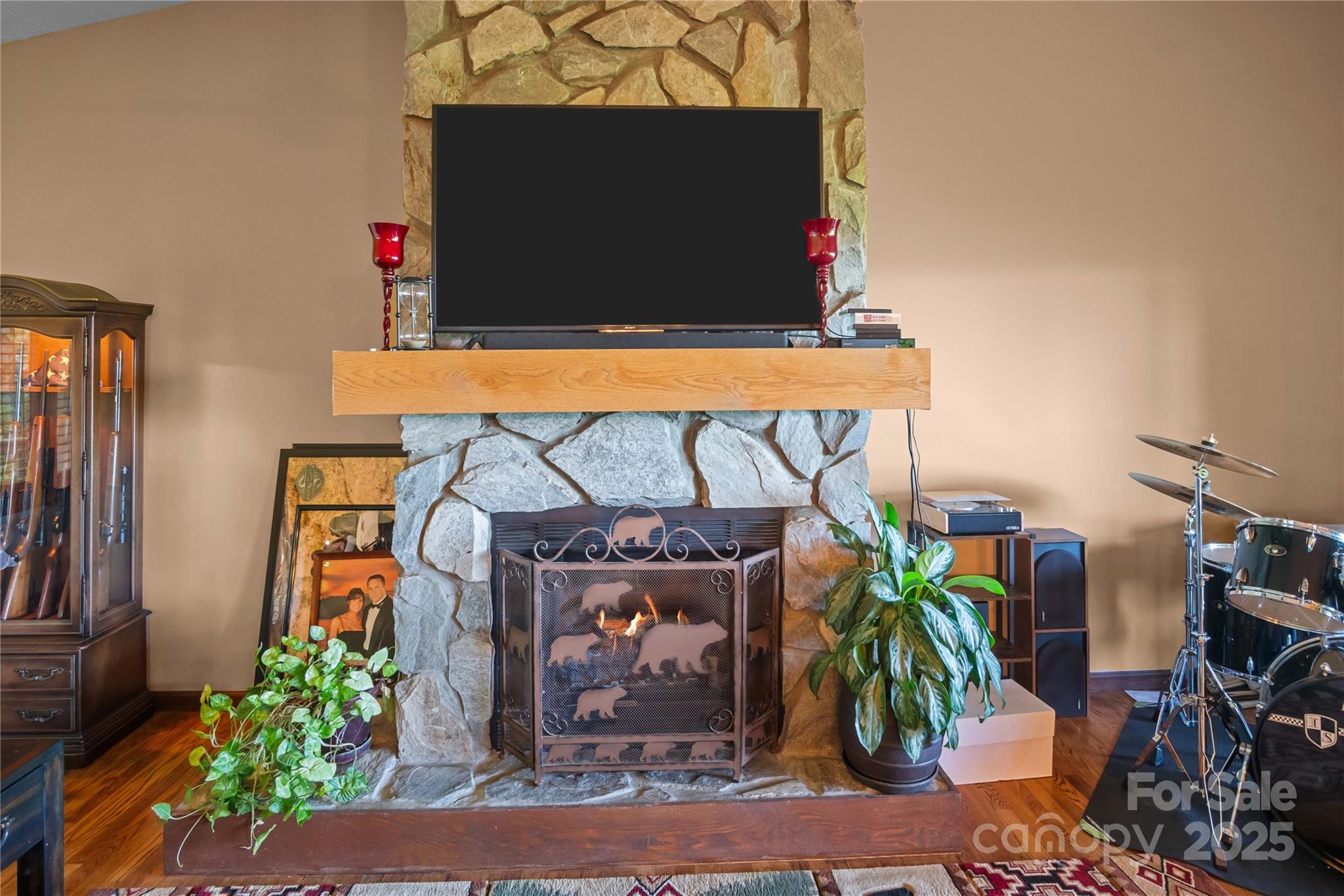 25 Little Falls Drive