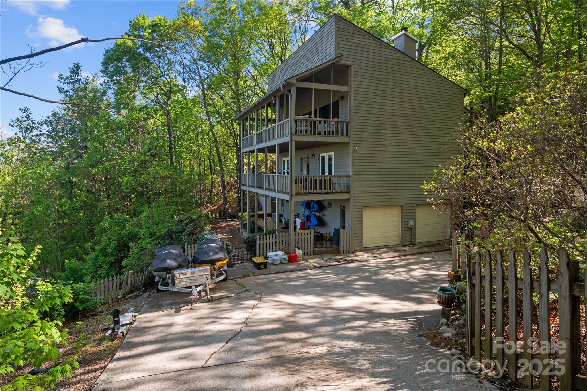 25 Little Falls Drive