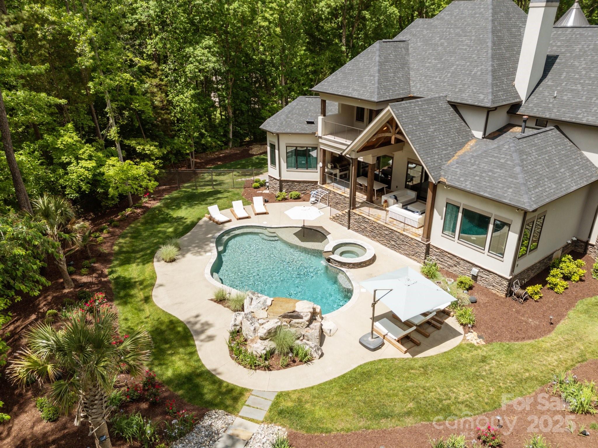 10170 Enclave Circle