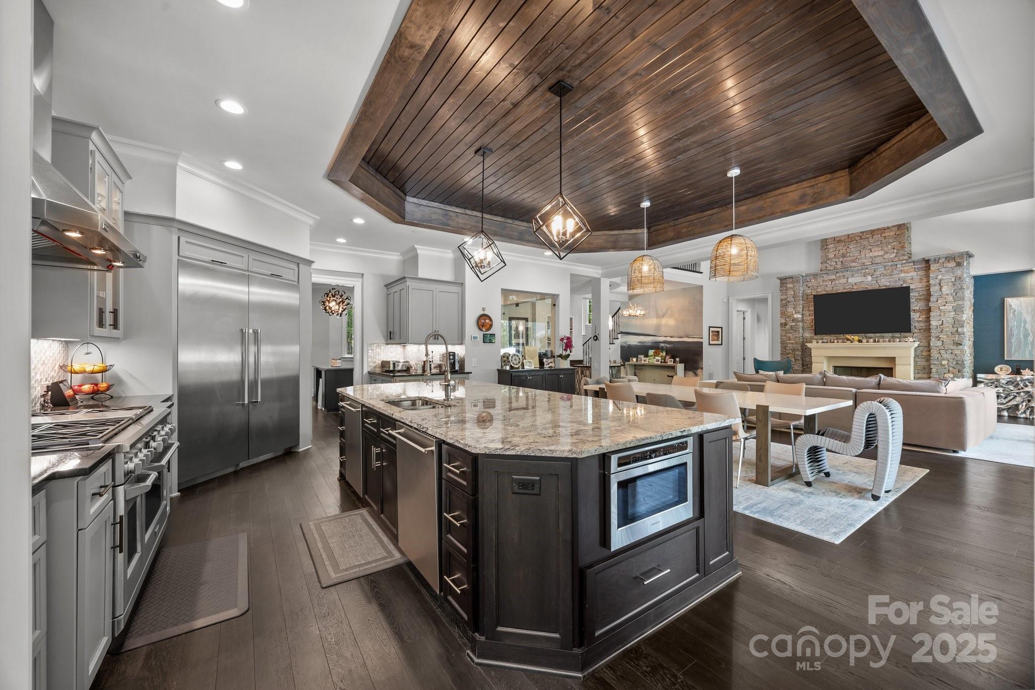 10170 Enclave Circle