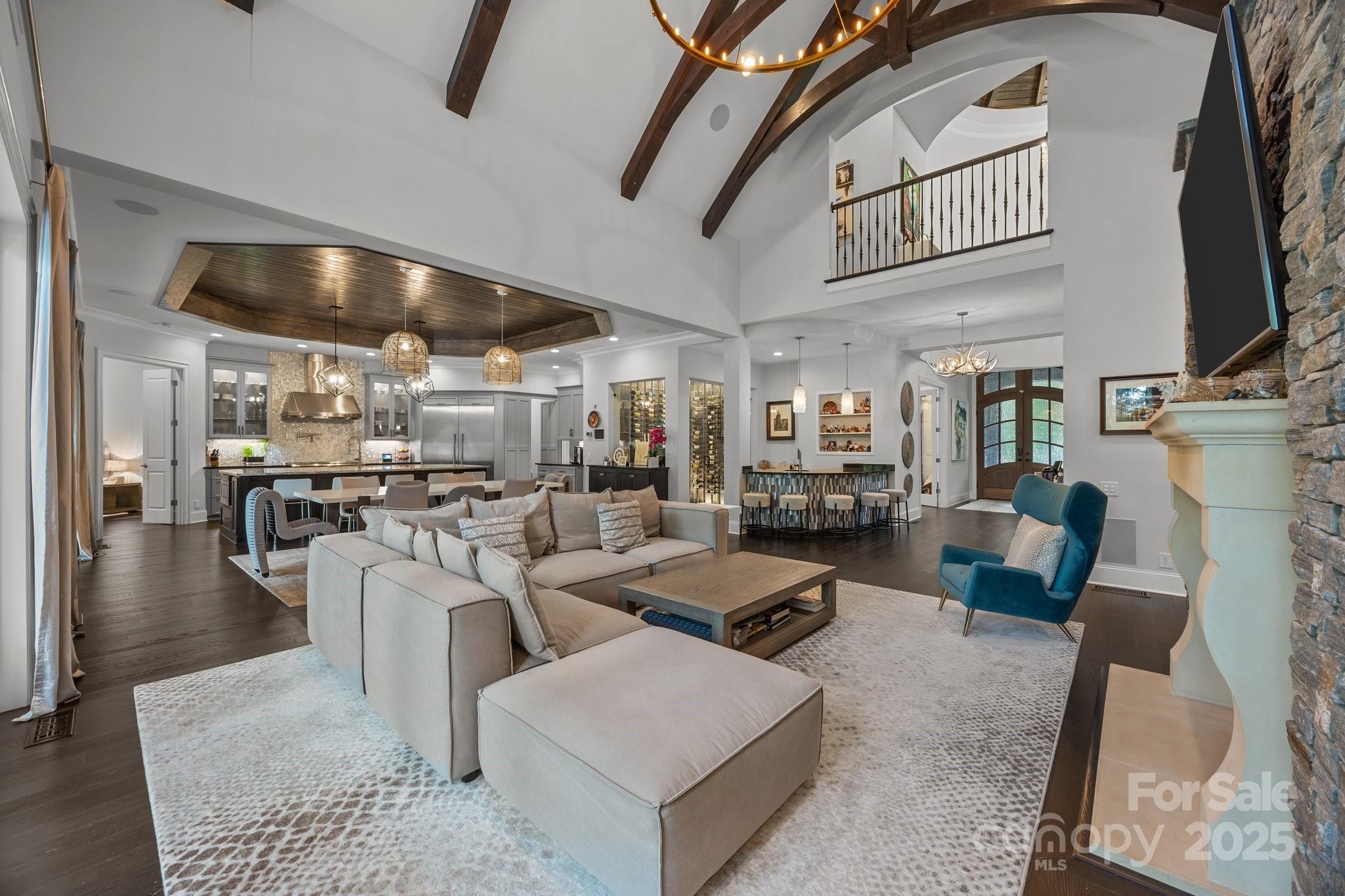 10170 Enclave Circle