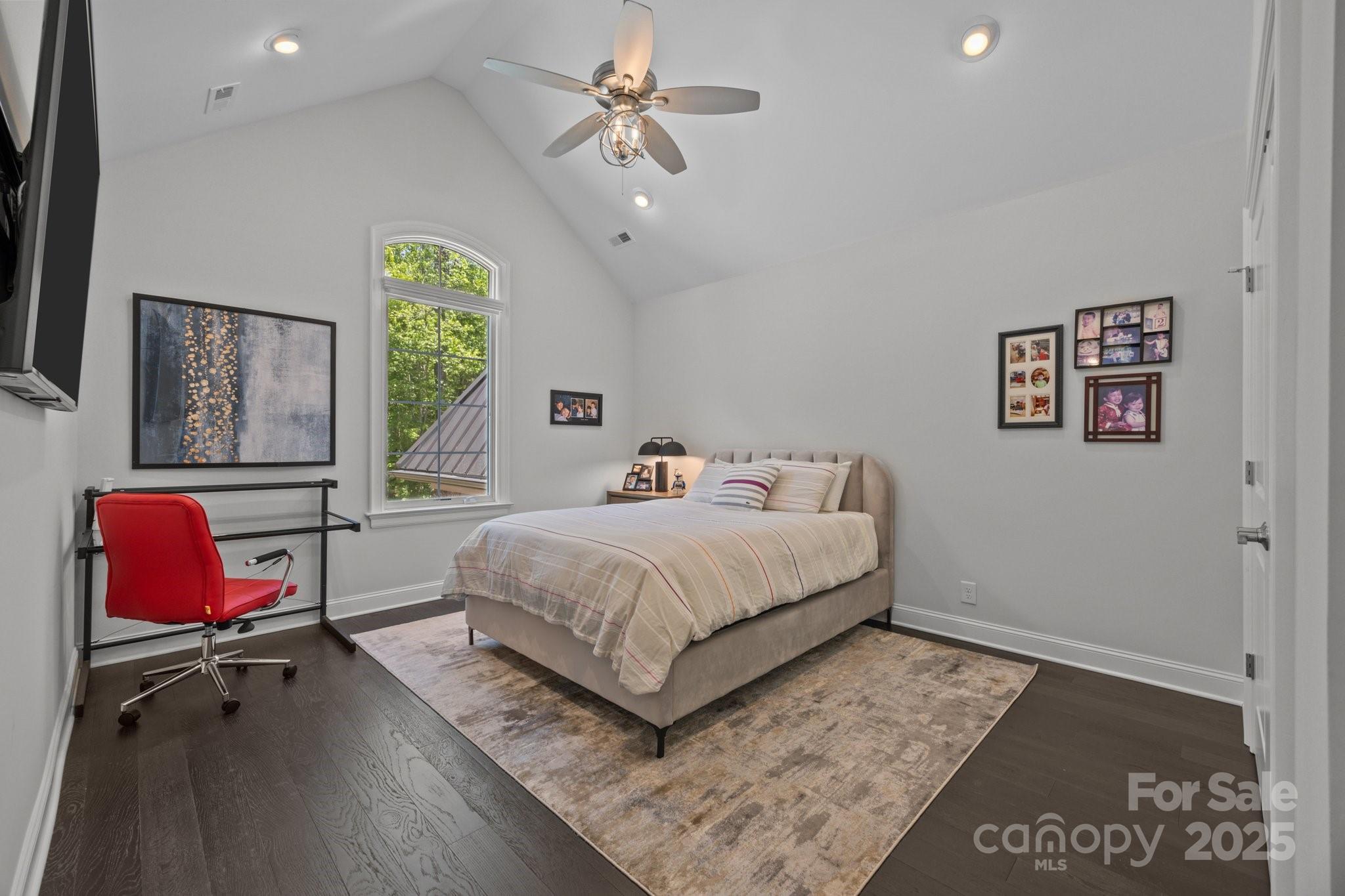 10170 Enclave Circle