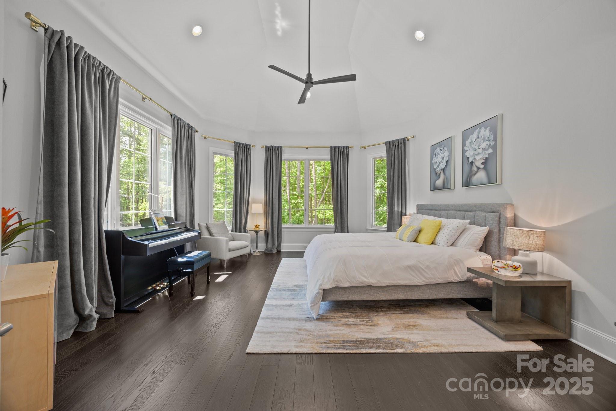 10170 Enclave Circle