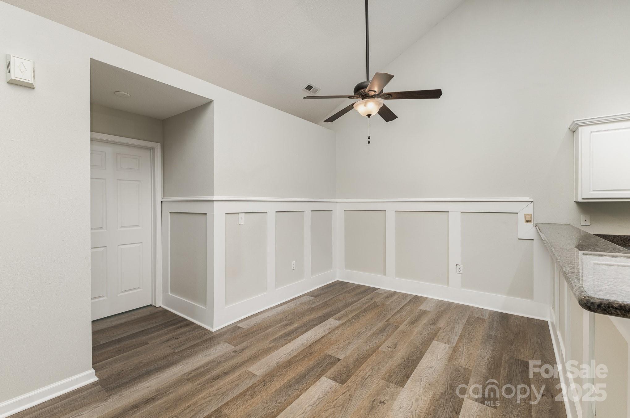 9013 Trellis Pointe Boulevard