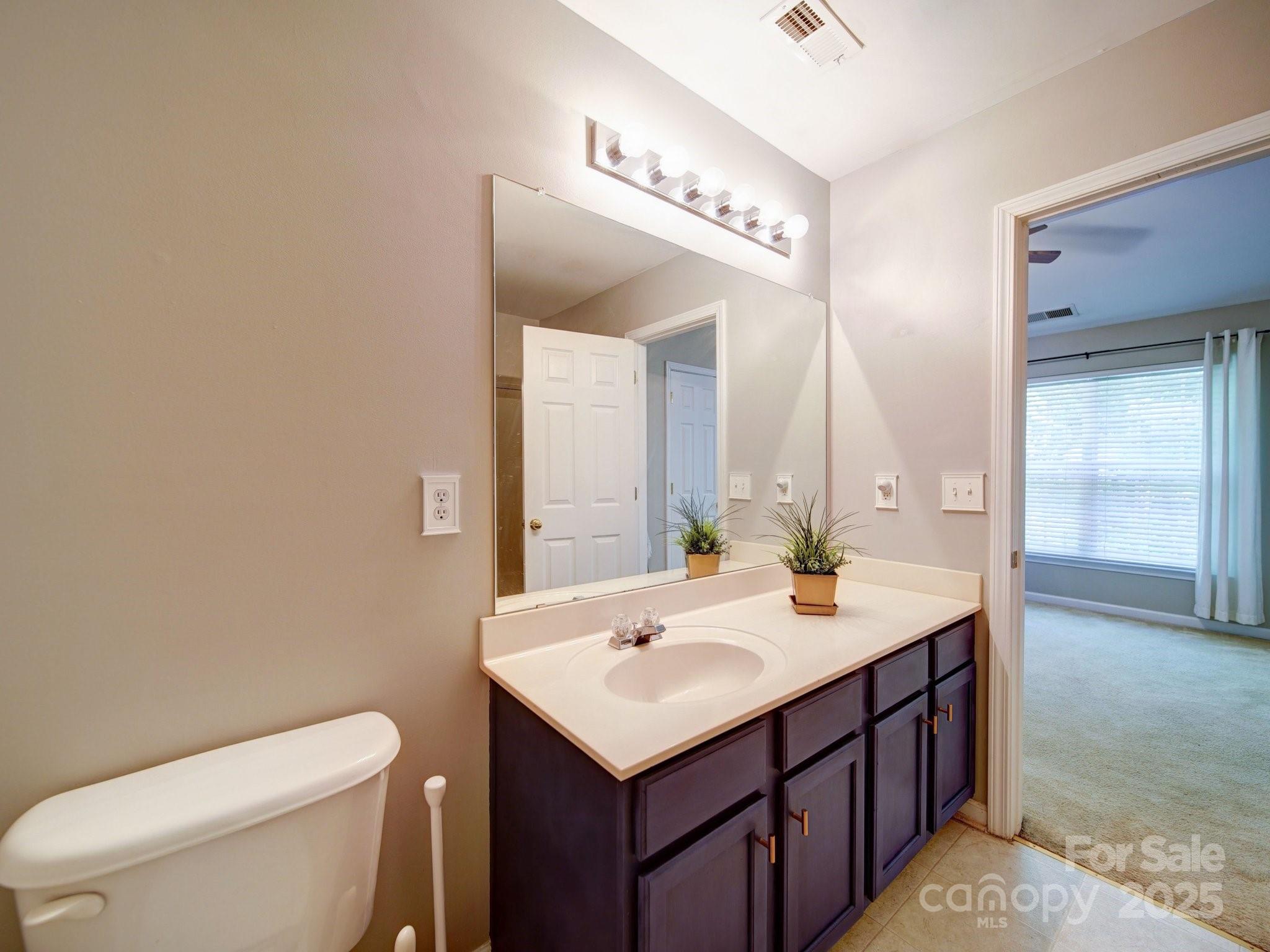 3055 Golden Dale Lane Unit: 104