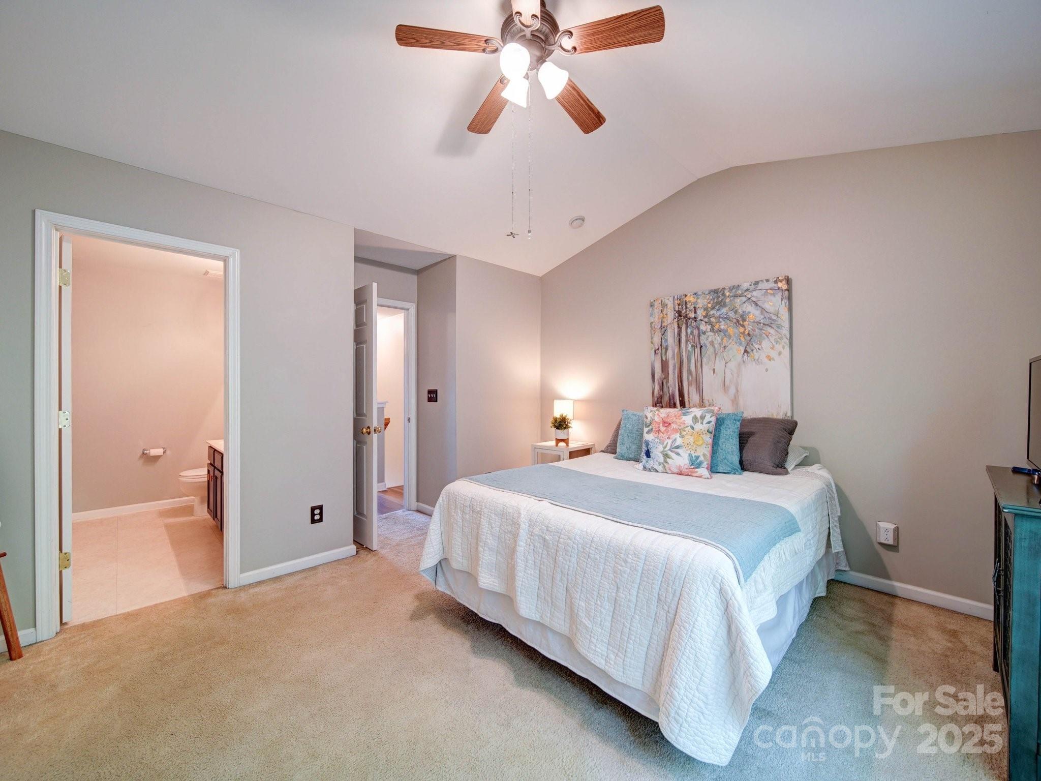 3055 Golden Dale Lane Unit: 104
