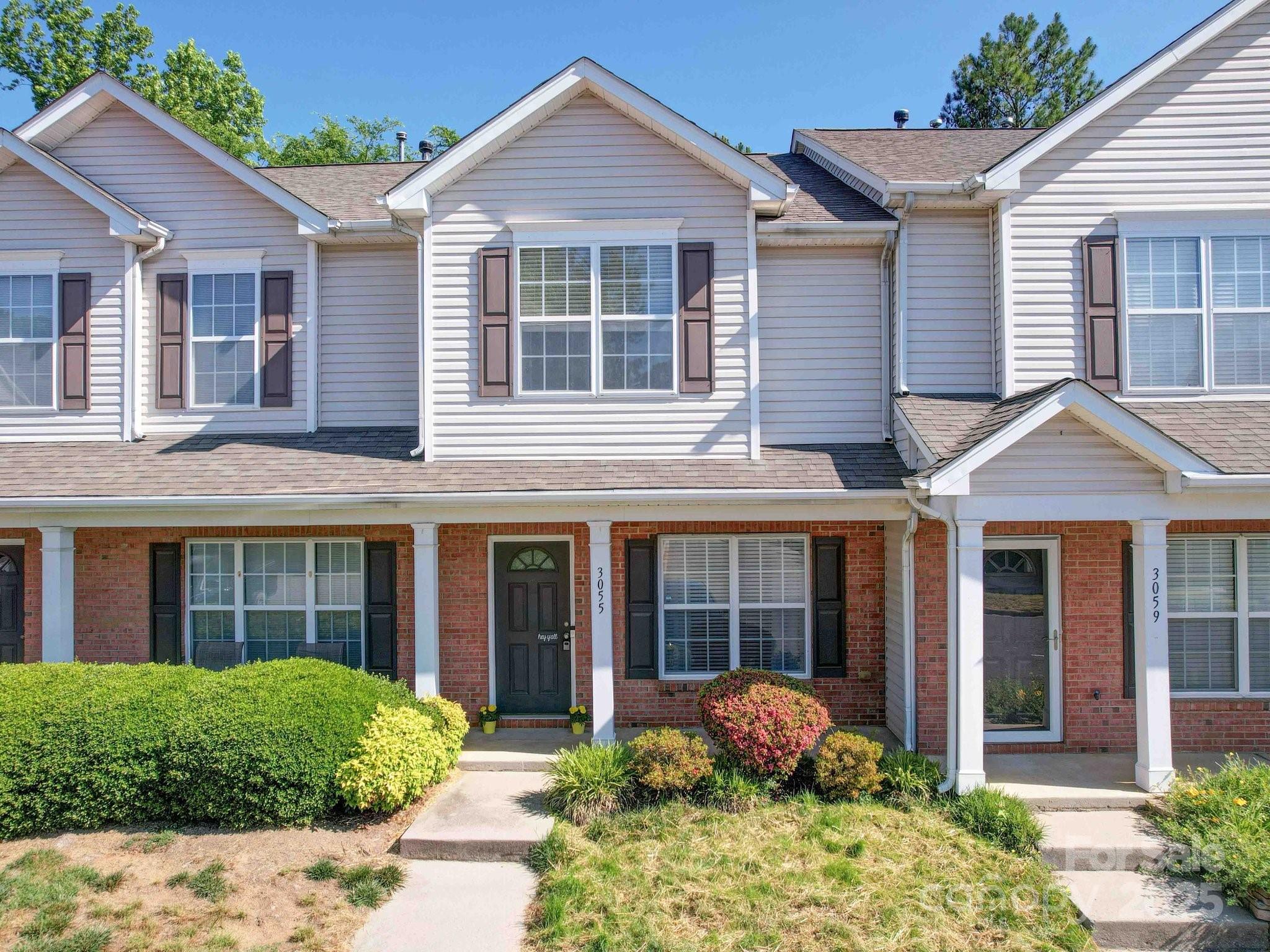 3055 Golden Dale Lane Unit: 104