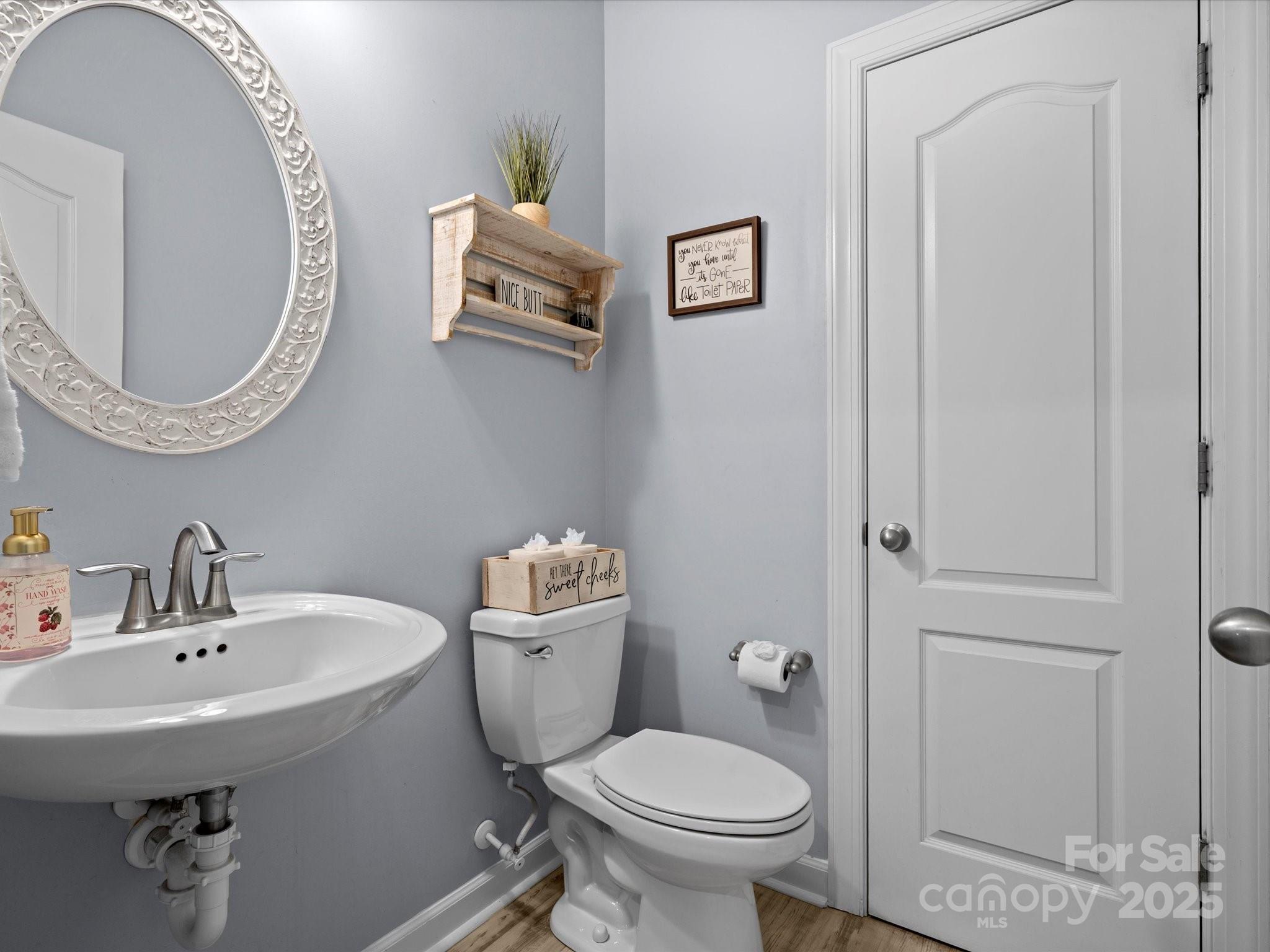 5013 Hamilton Mill Drive