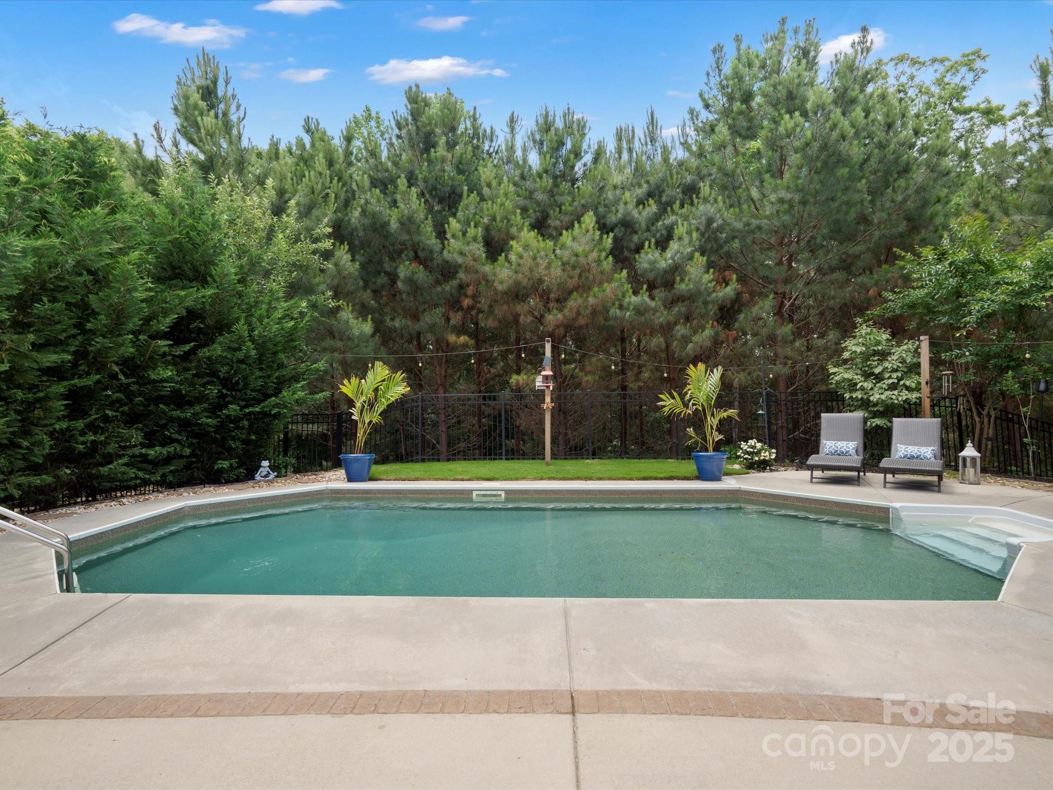 5013 Hamilton Mill Drive