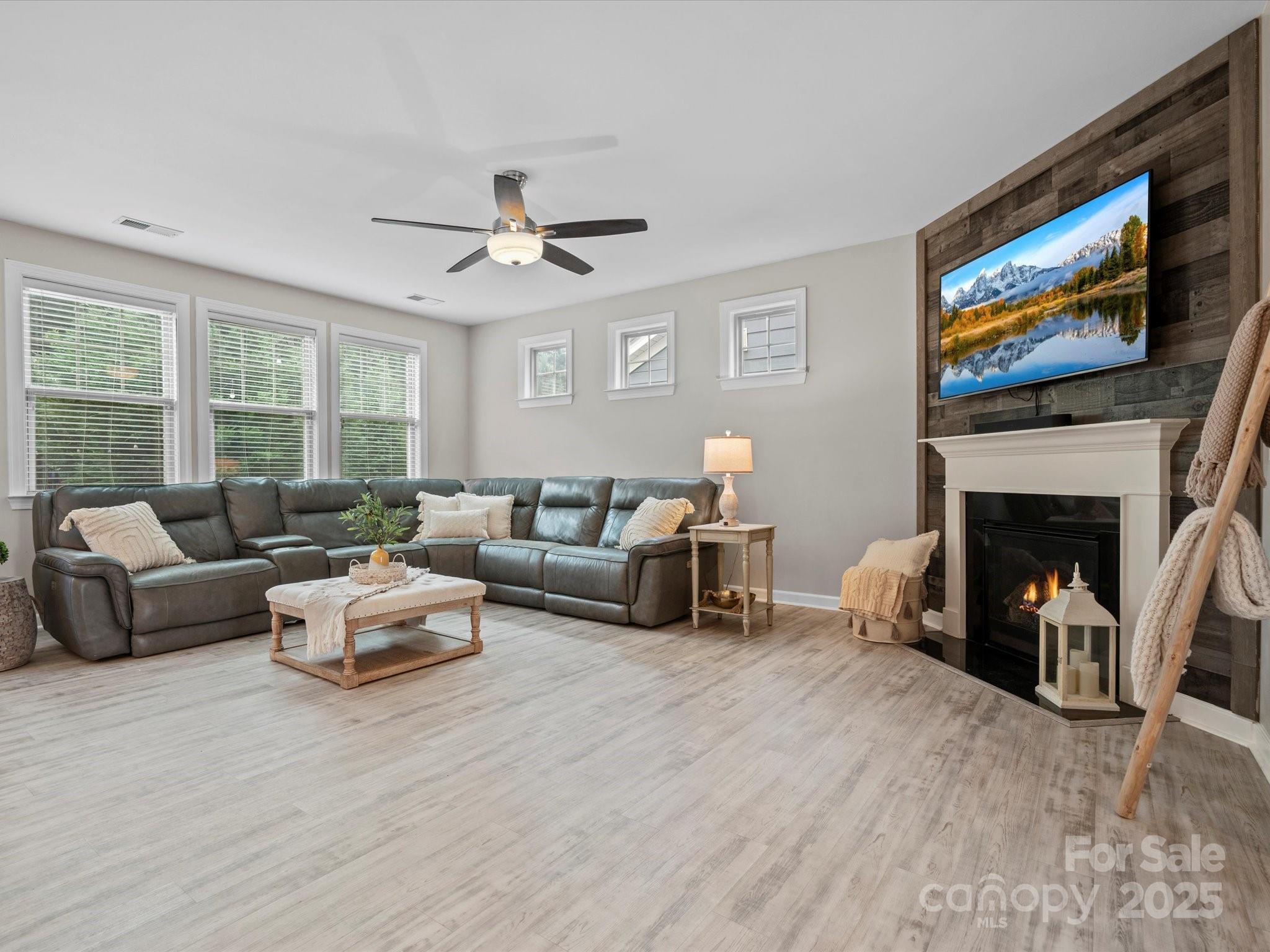 5013 Hamilton Mill Drive