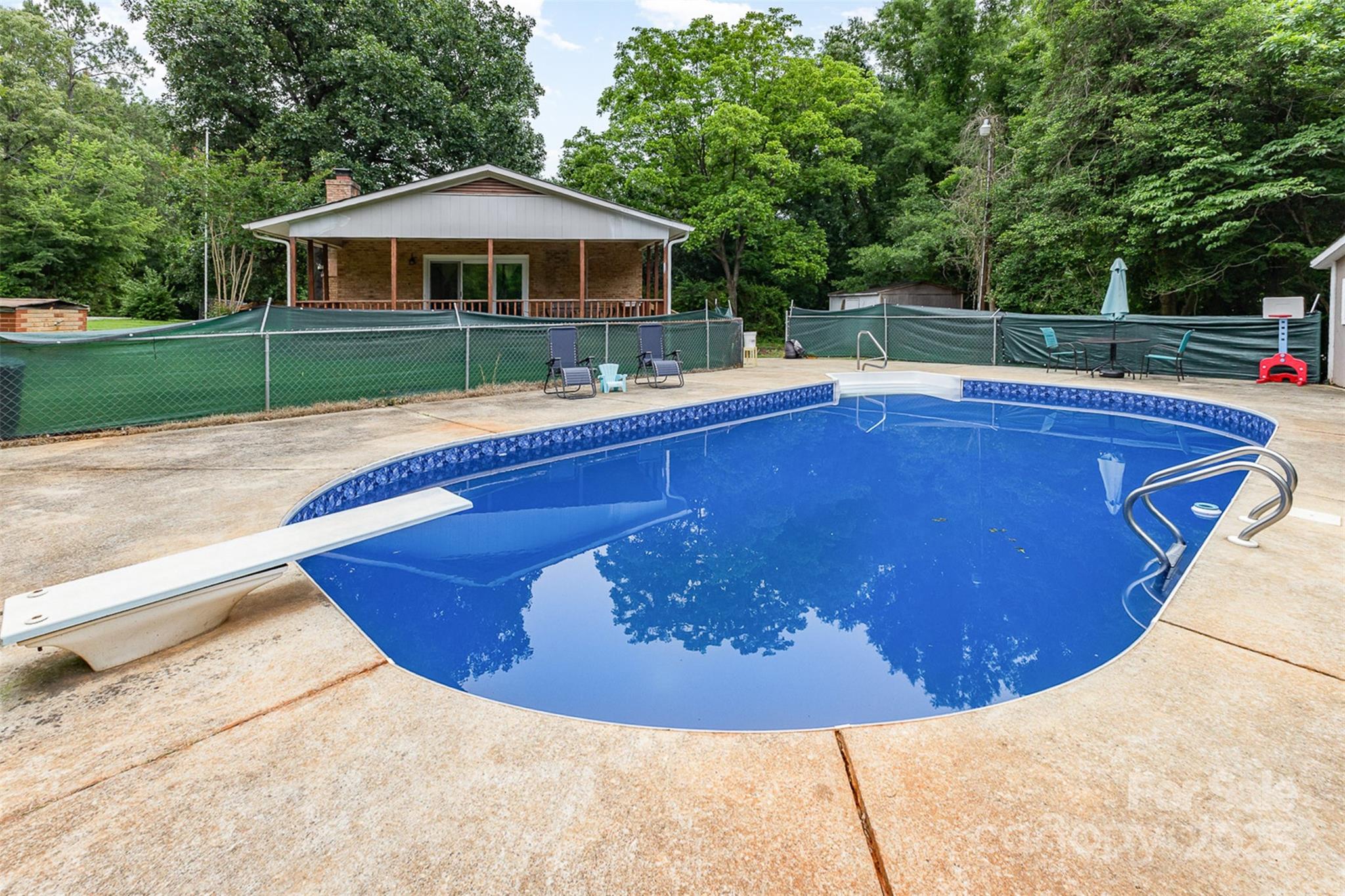 128 Paul Snipes Road