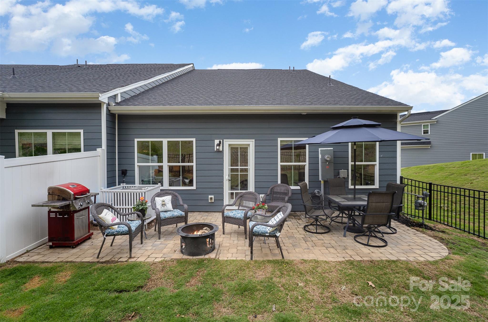 980 Prince Garrett Way