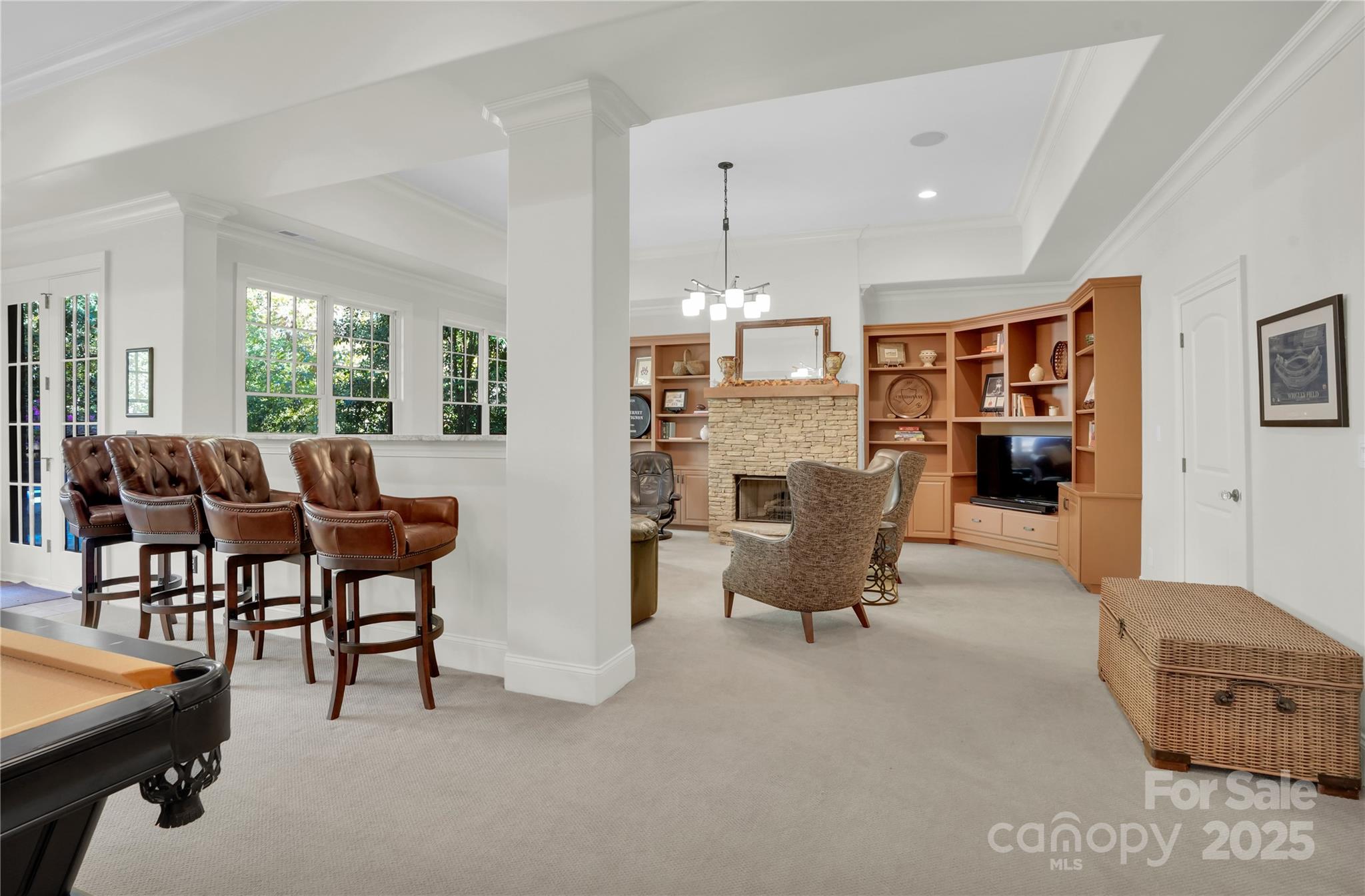 8534 Highgrove Street