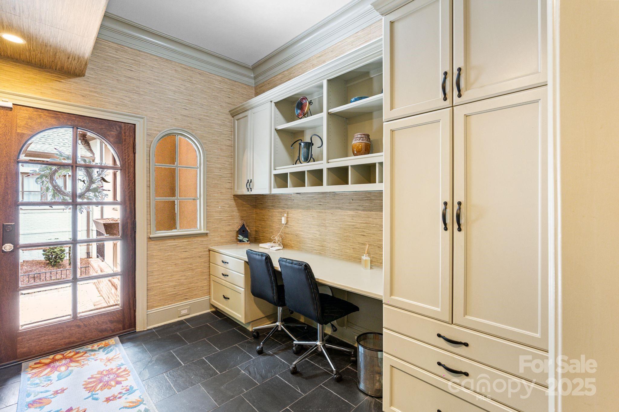 8534 Highgrove Street