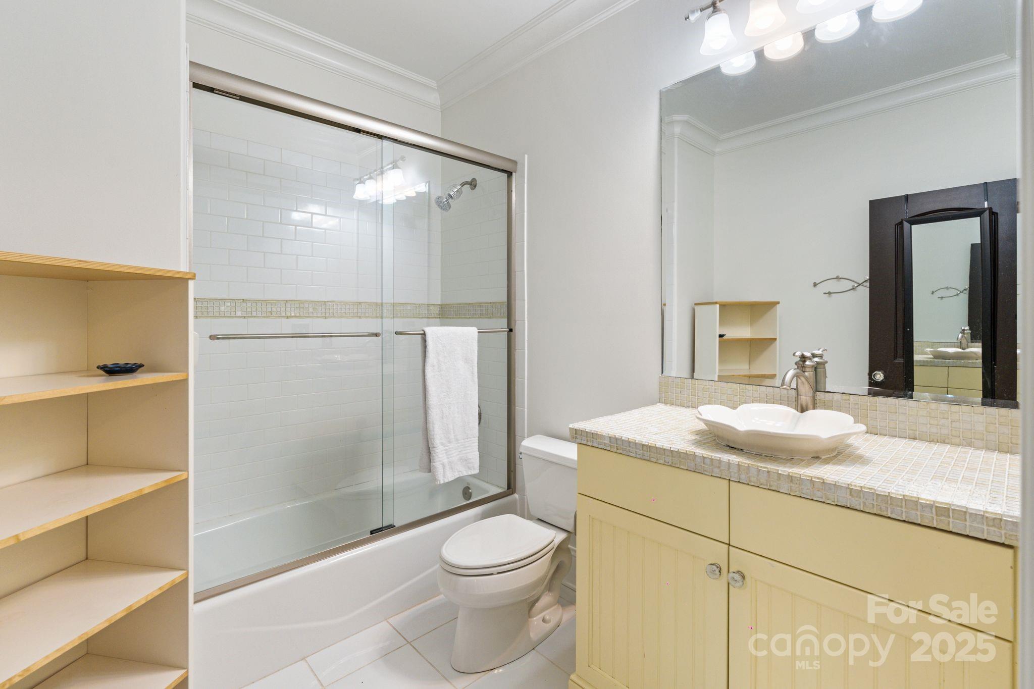 8534 Highgrove Street