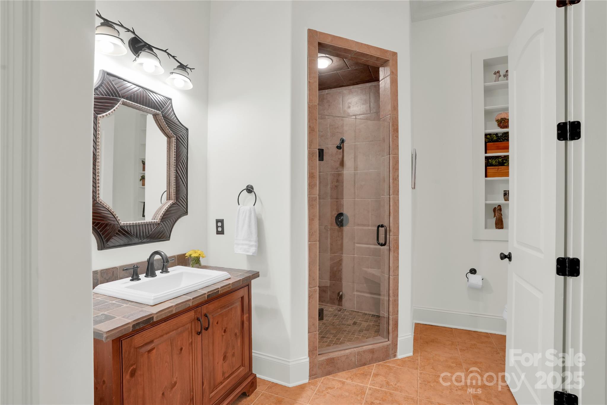 8534 Highgrove Street