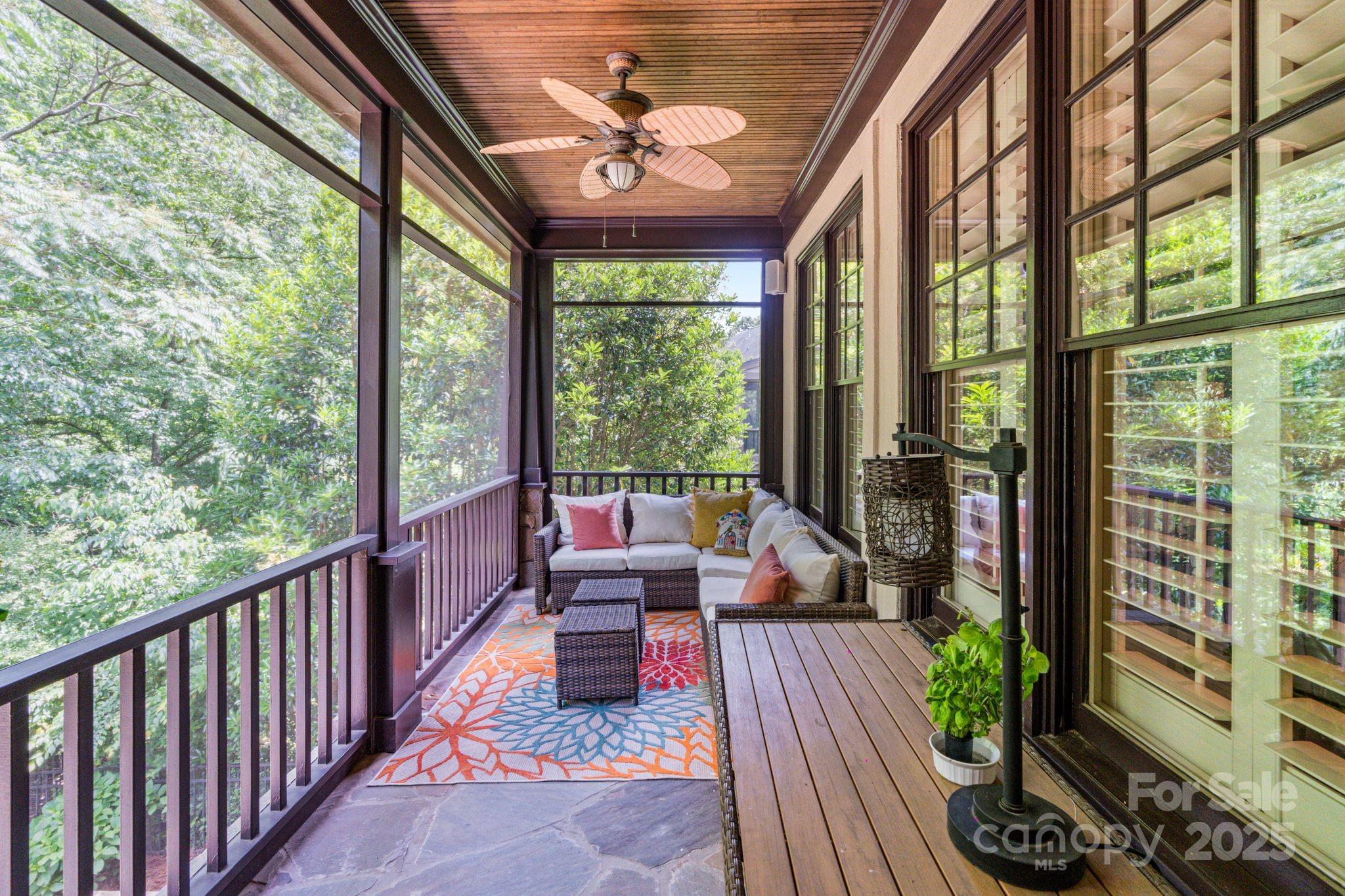 8534 Highgrove Street