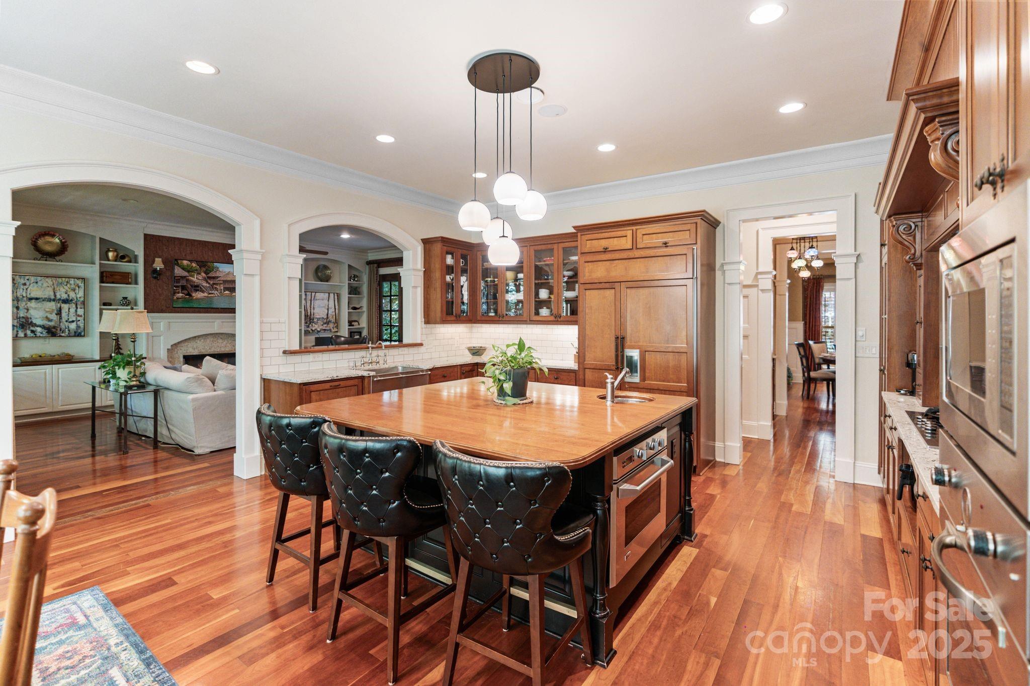 8534 Highgrove Street