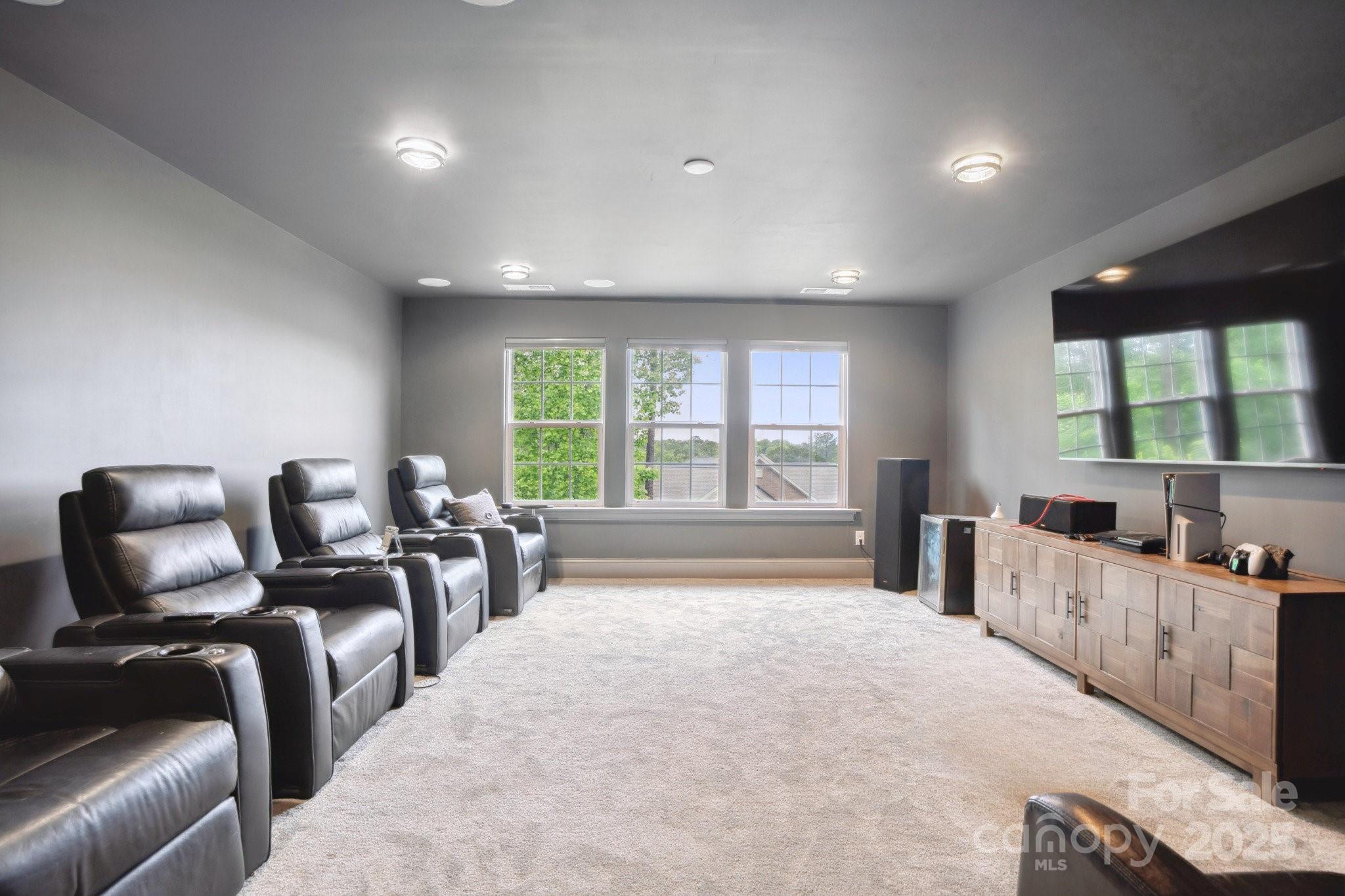 13102 Indigo Run Court