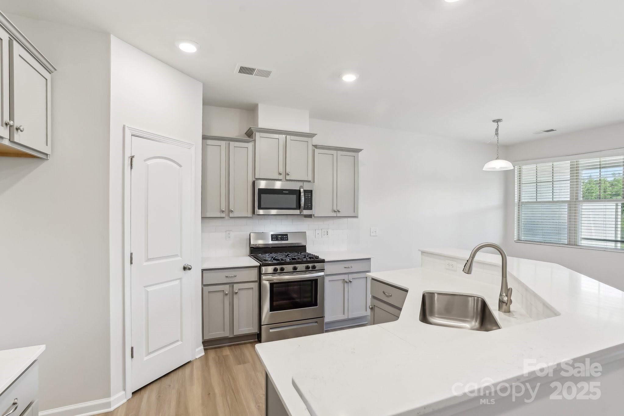 5254 Spanish Ivy Lane Unit: 133