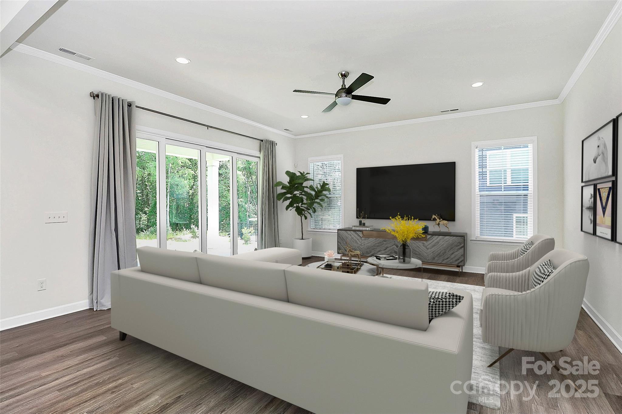 163 Crenshaw Place NW