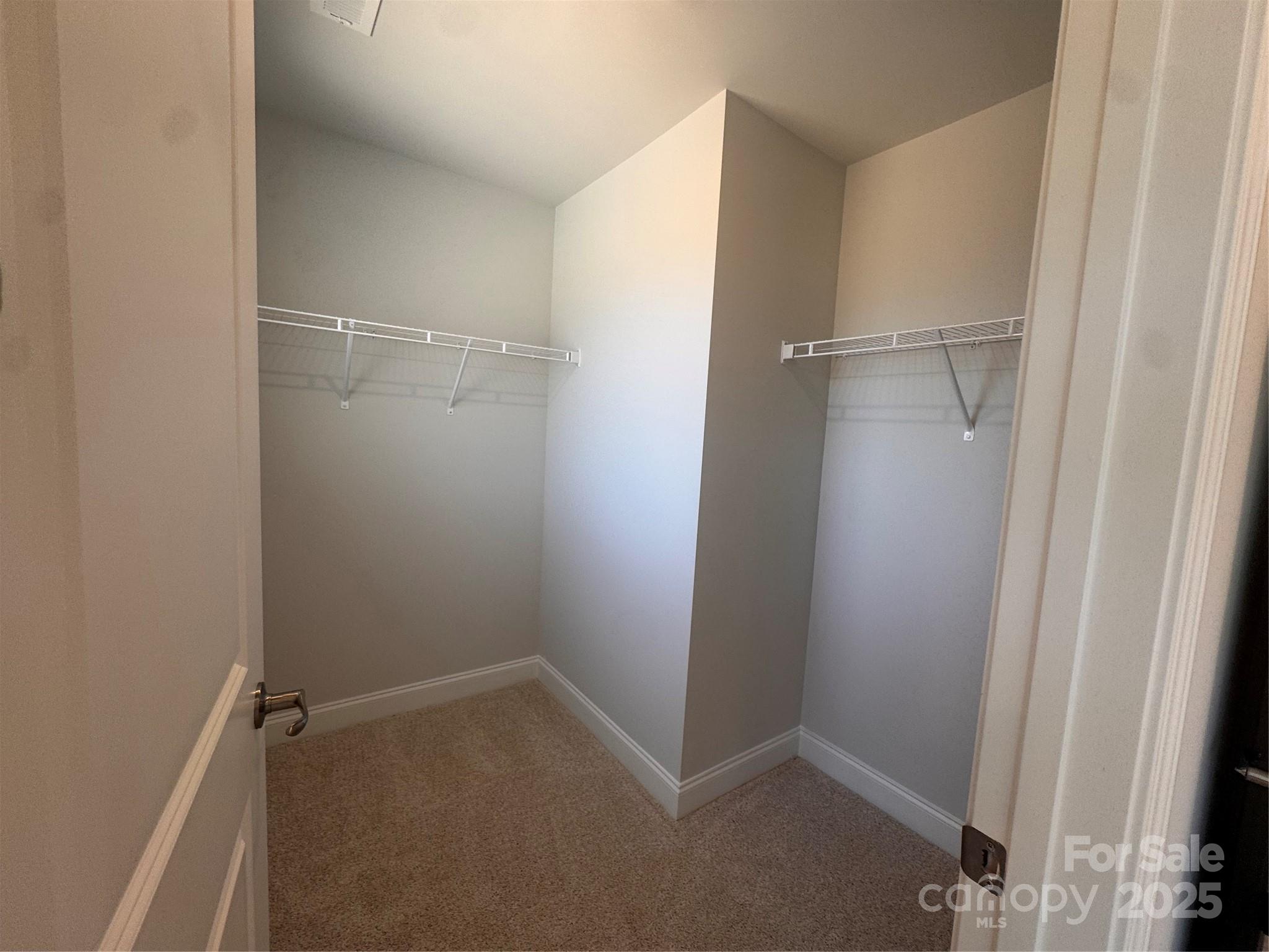 4037 Port Richmond Avenue Unit: 8