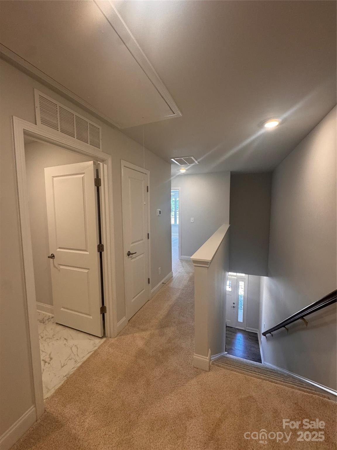 4037 Port Richmond Avenue Unit: 8