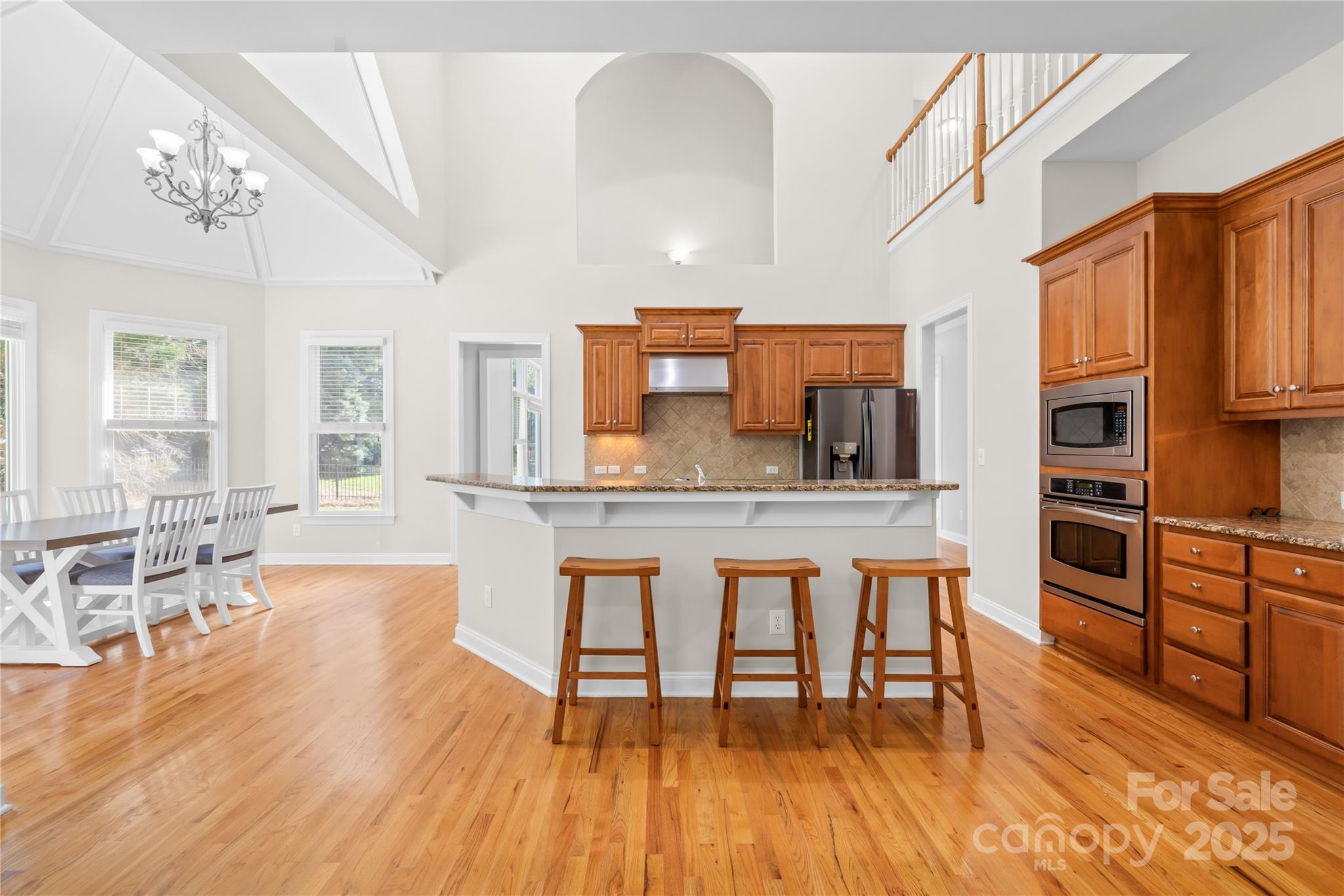 10024 Hazelview Drive