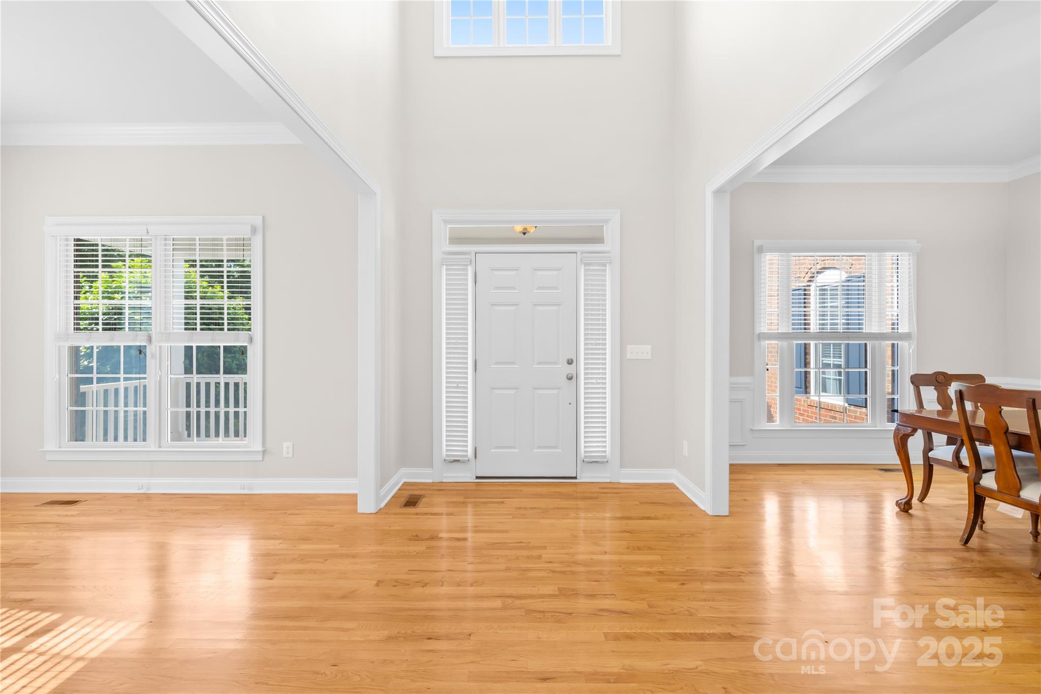 10024 Hazelview Drive
