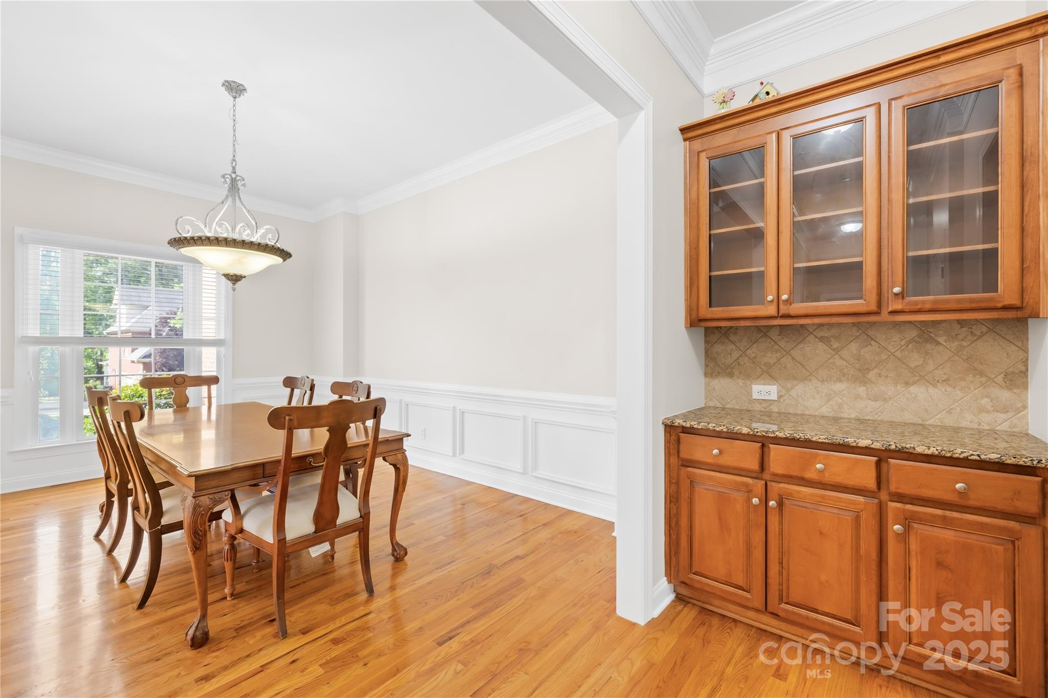 10024 Hazelview Drive