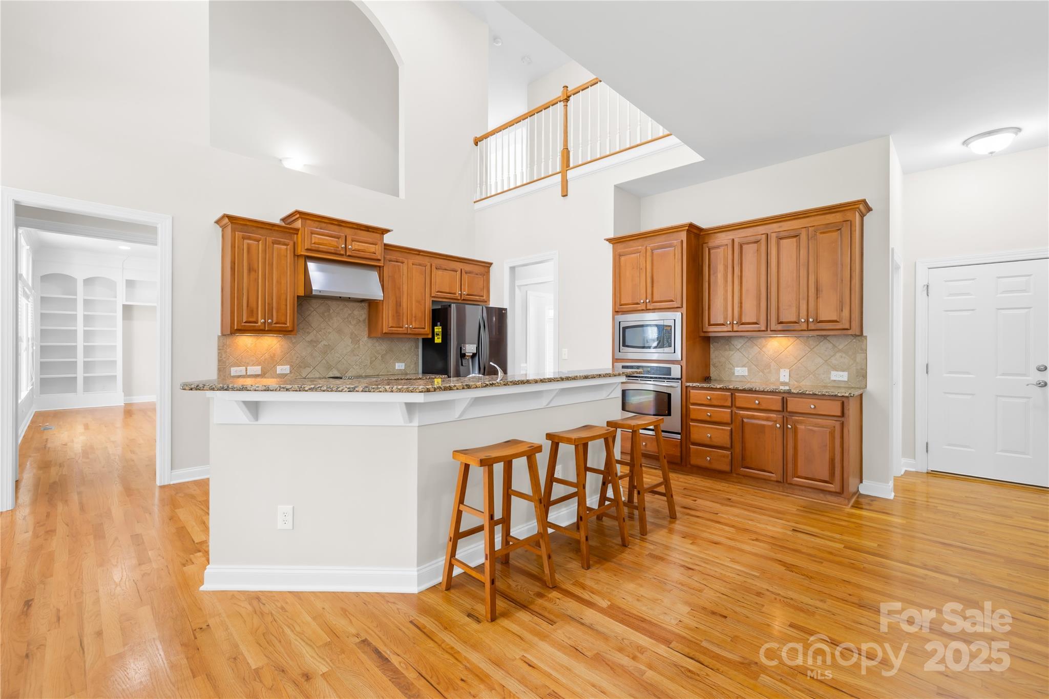 10024 Hazelview Drive
