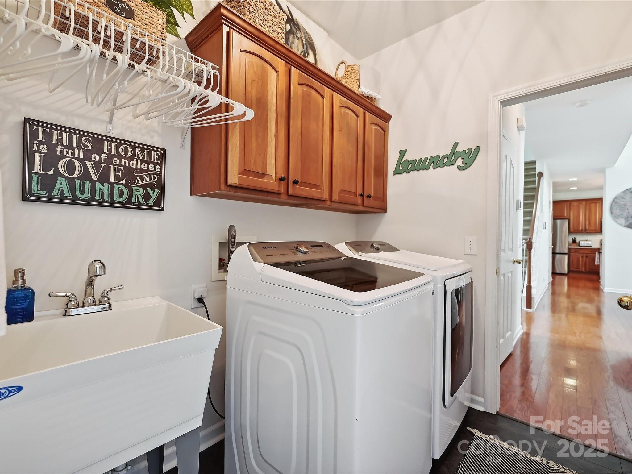 1109 Woodwinds Drive