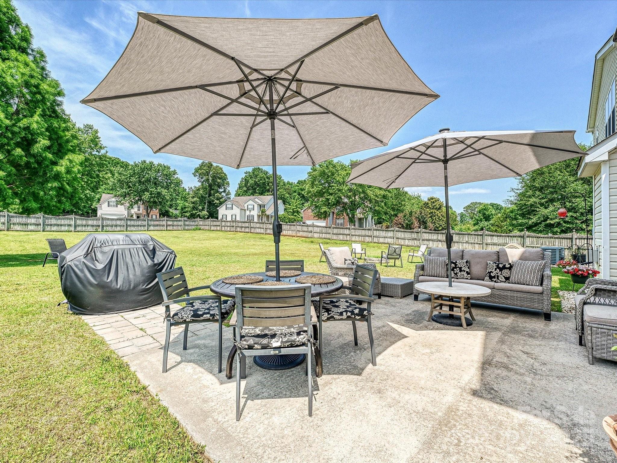 1109 Woodwinds Drive