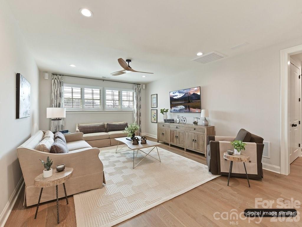 1001 Kingbird Lane Unit: 15