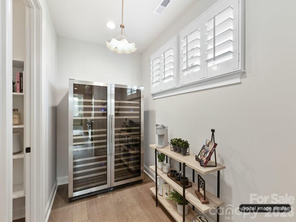 1001 Kingbird Lane Unit: 15