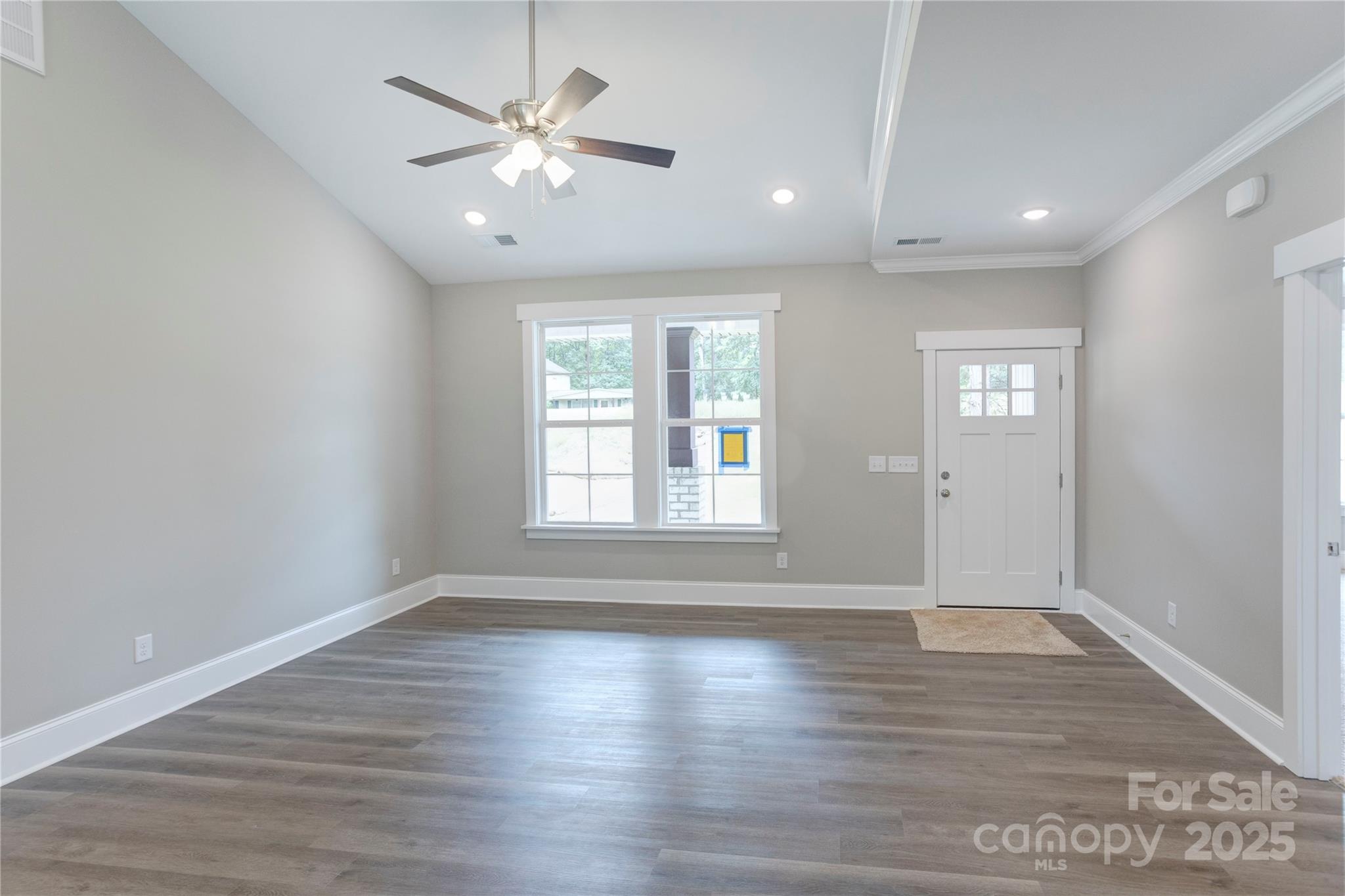 501 Old Speedway Drive NW Unit: 1