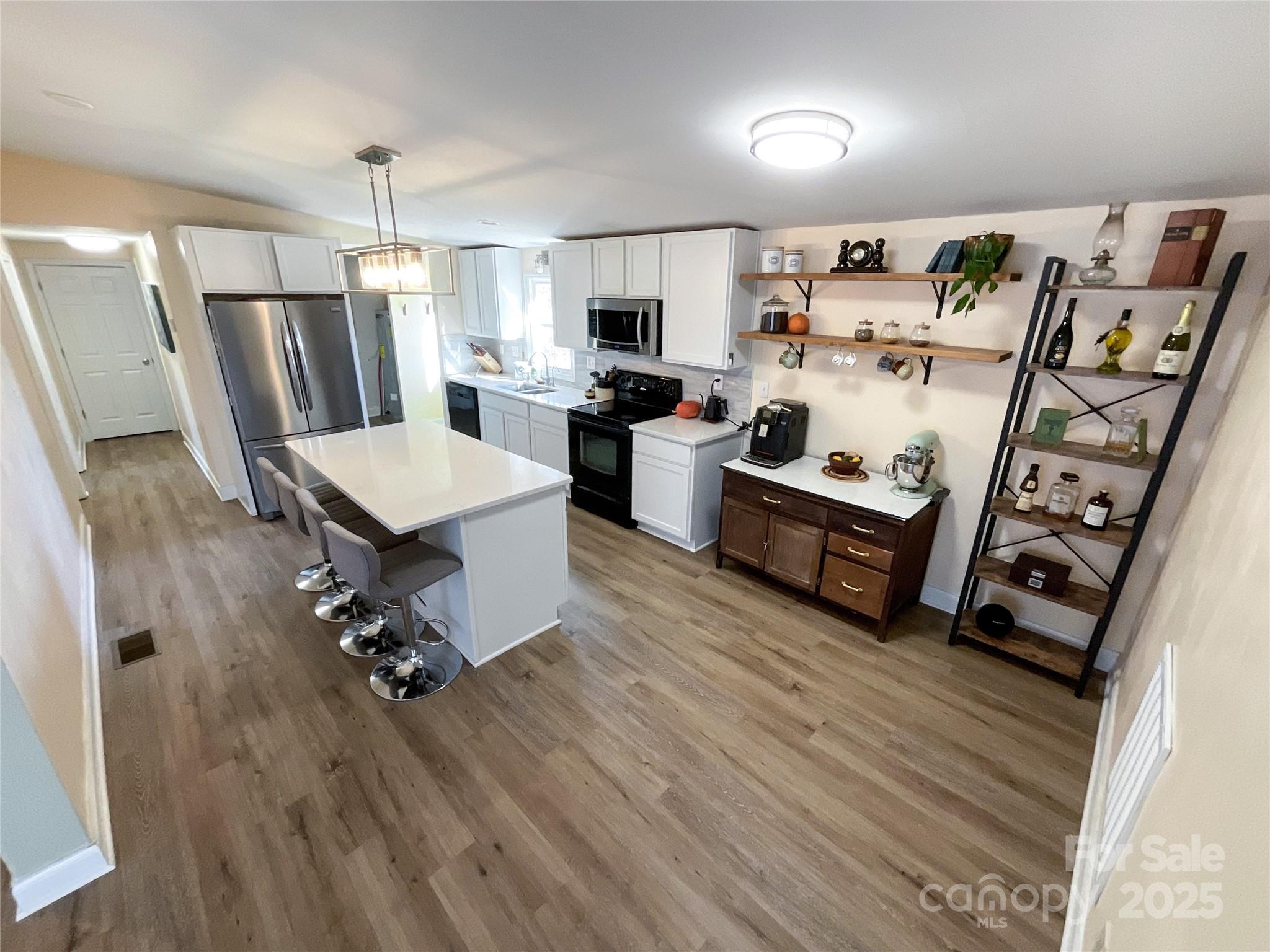 408 Cottonwood Circle