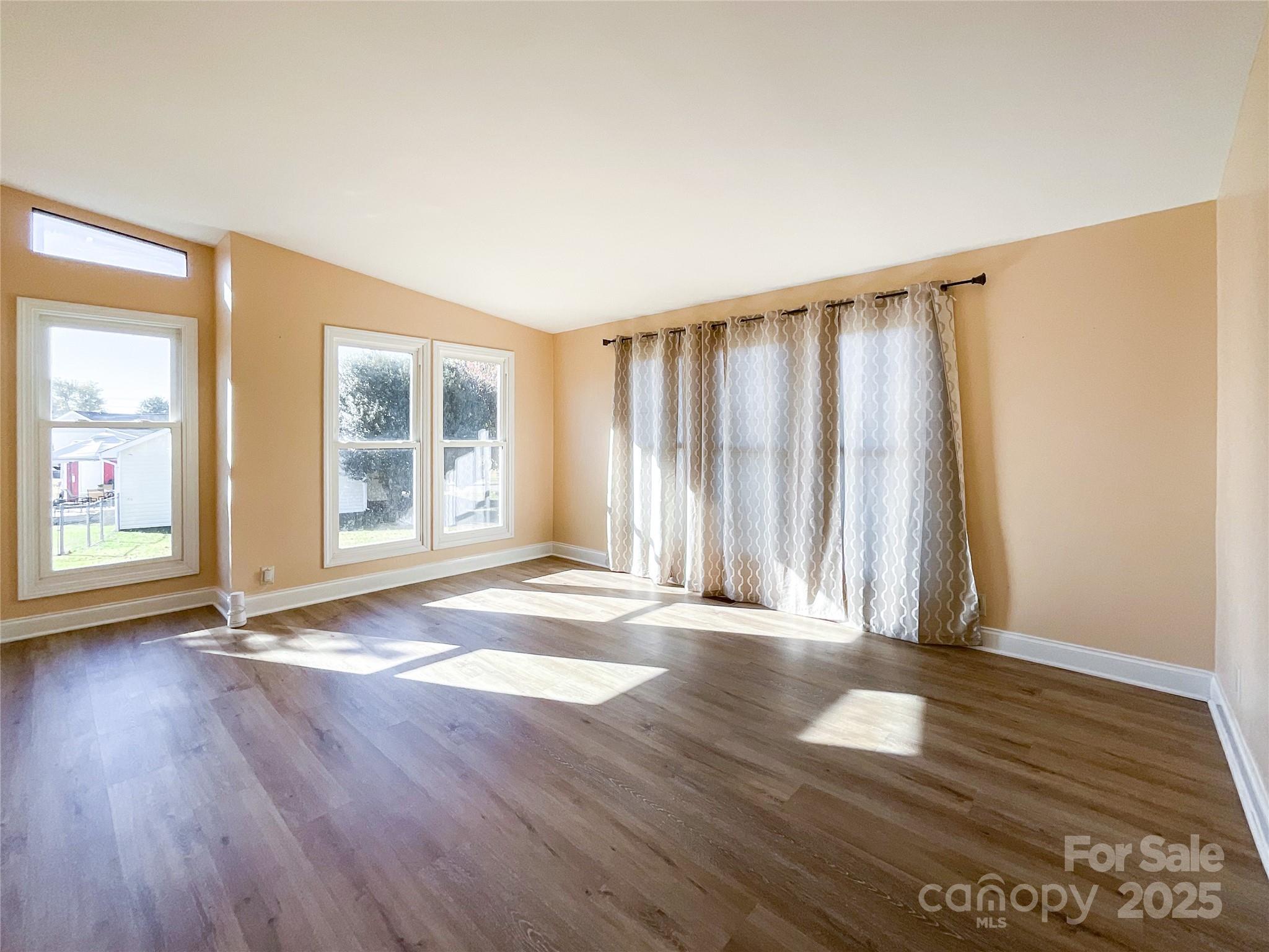 408 Cottonwood Circle