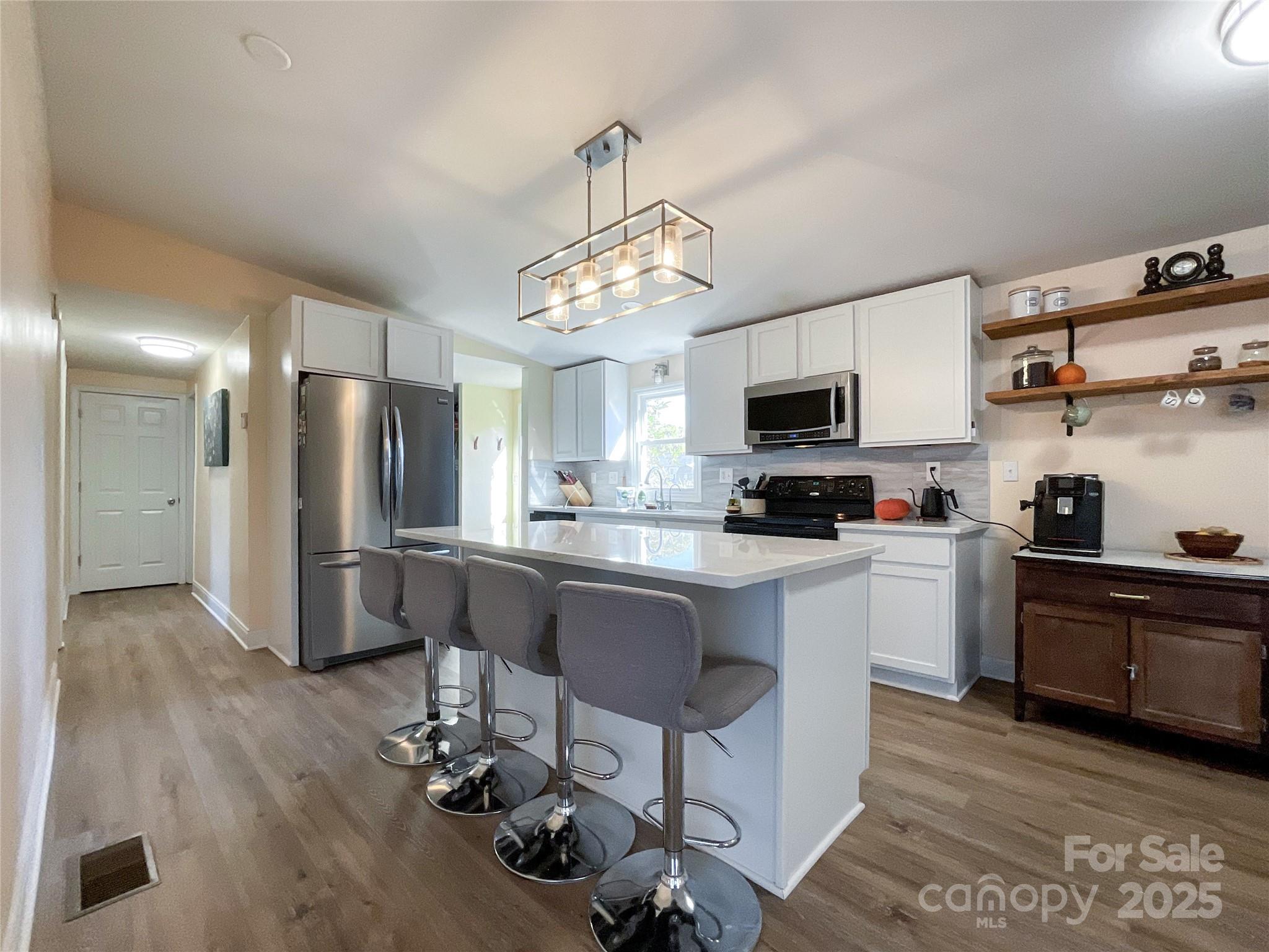 408 Cottonwood Circle