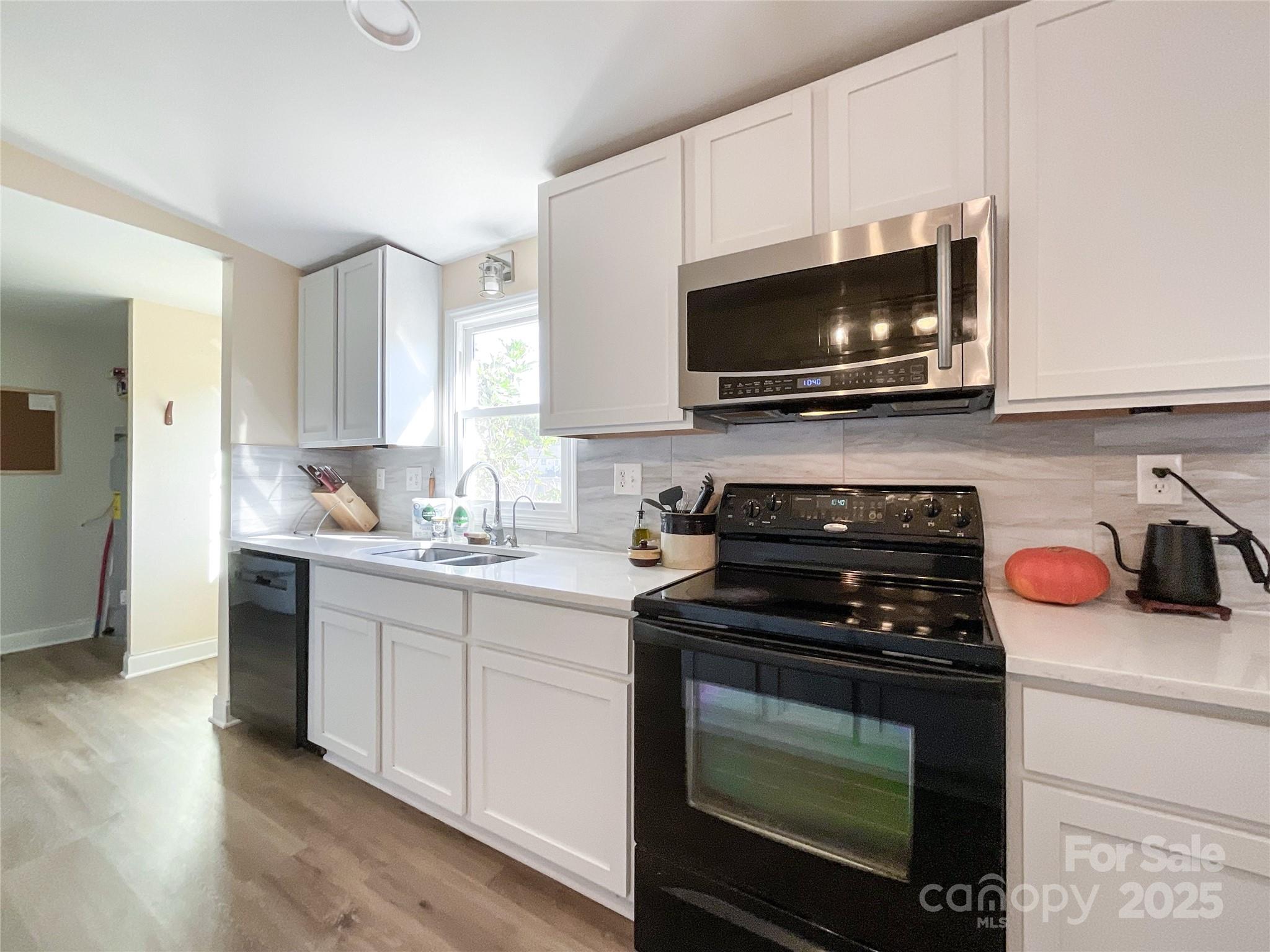 408 Cottonwood Circle