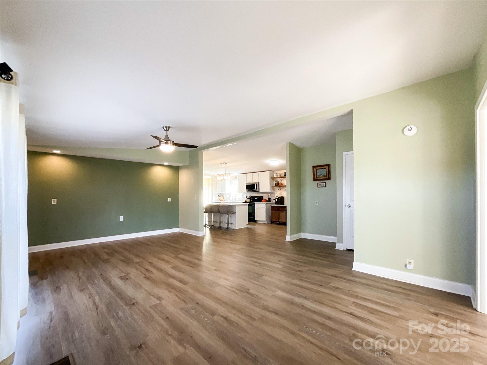 408 Cottonwood Circle