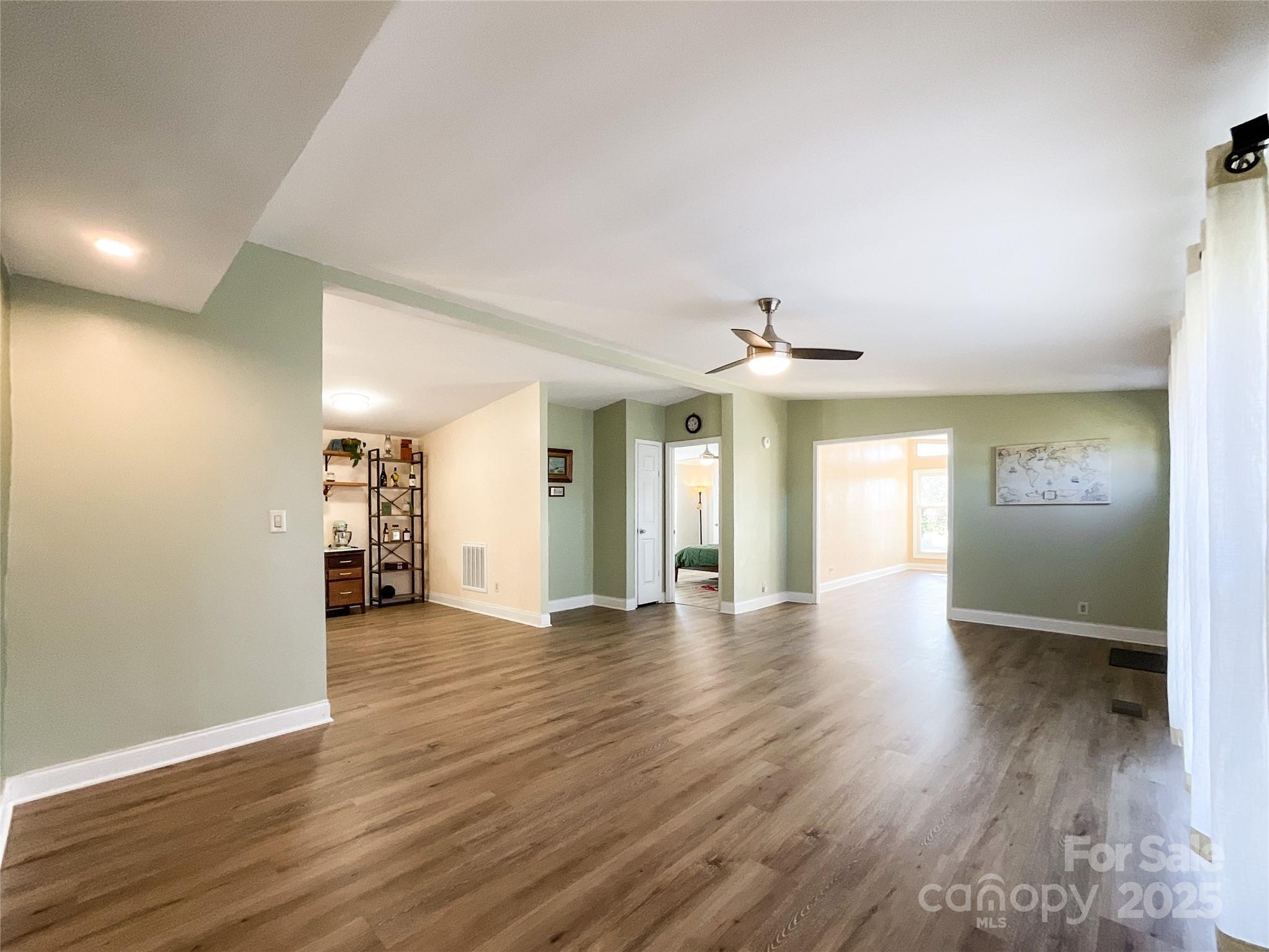 408 Cottonwood Circle