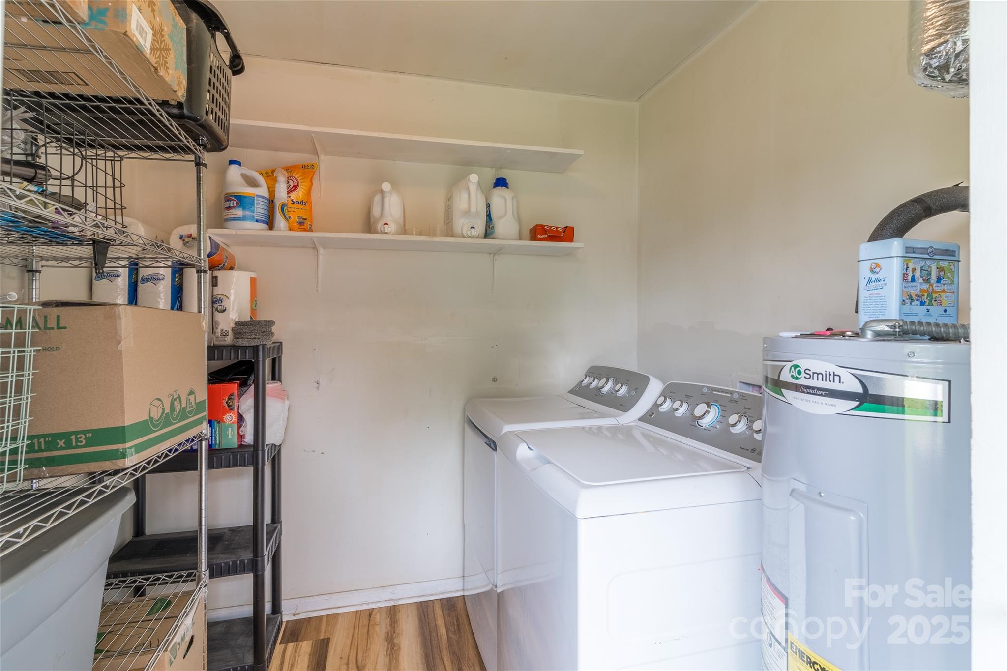 6206 Clearwater Drive