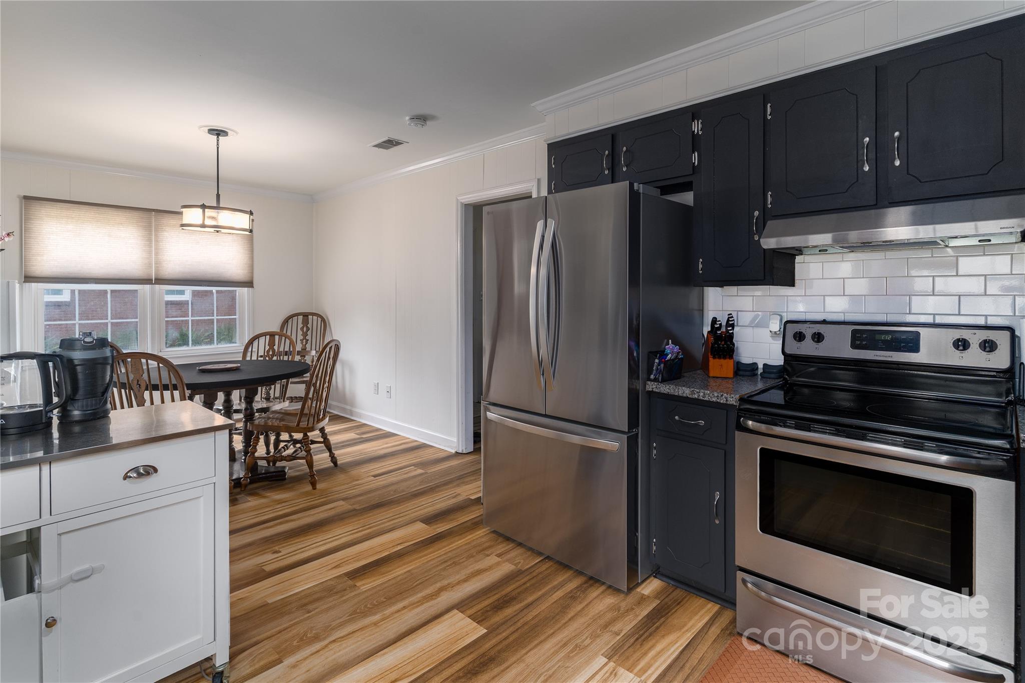 6206 Clearwater Drive