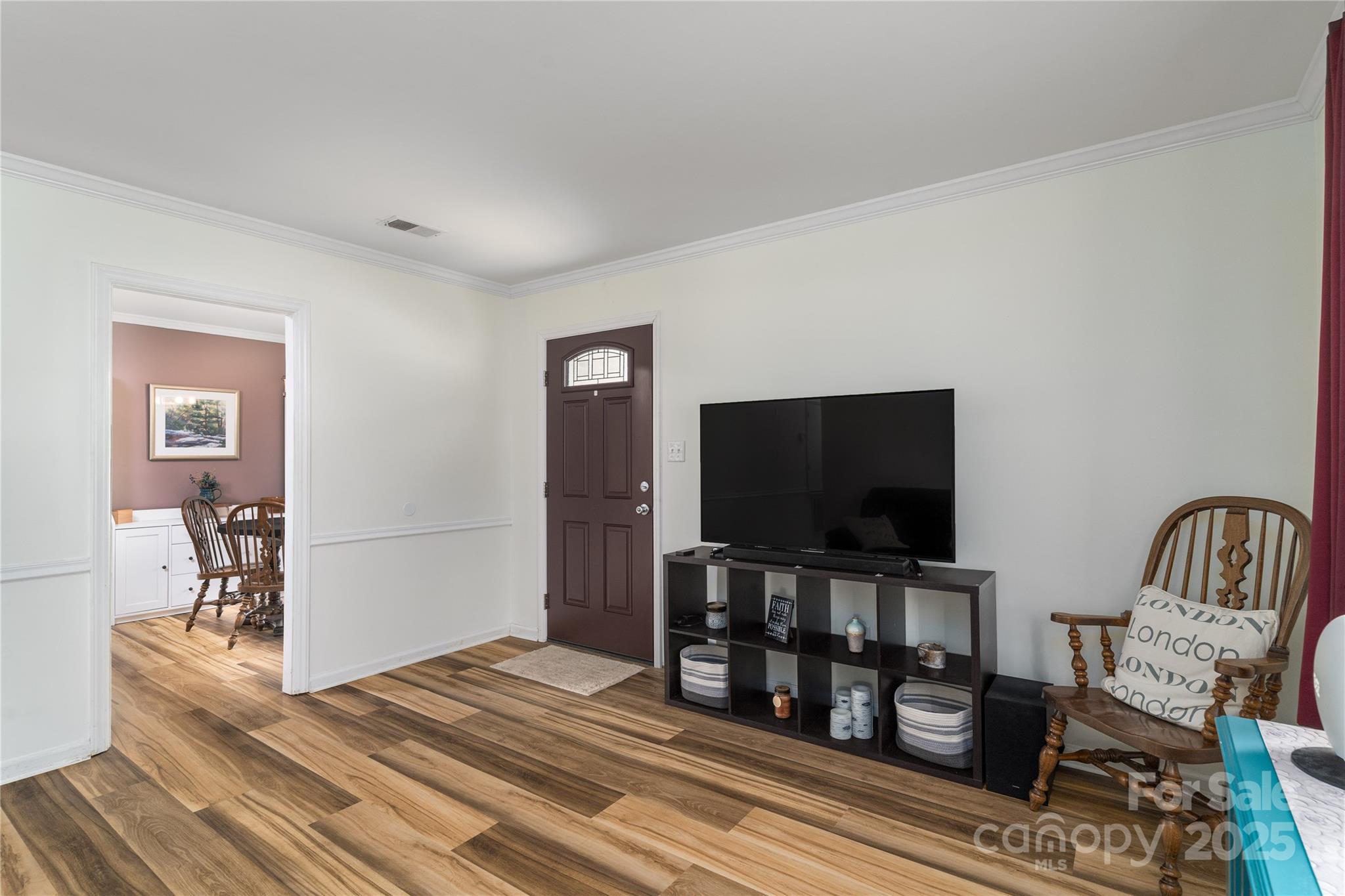 6206 Clearwater Drive