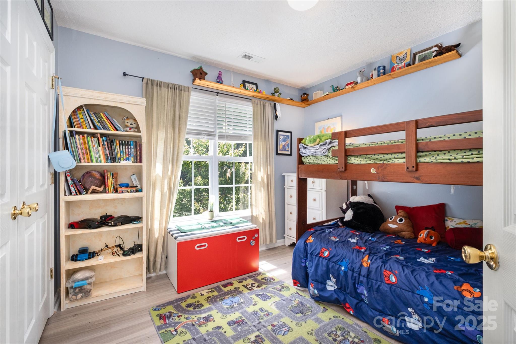 3702 Brookstone Trail