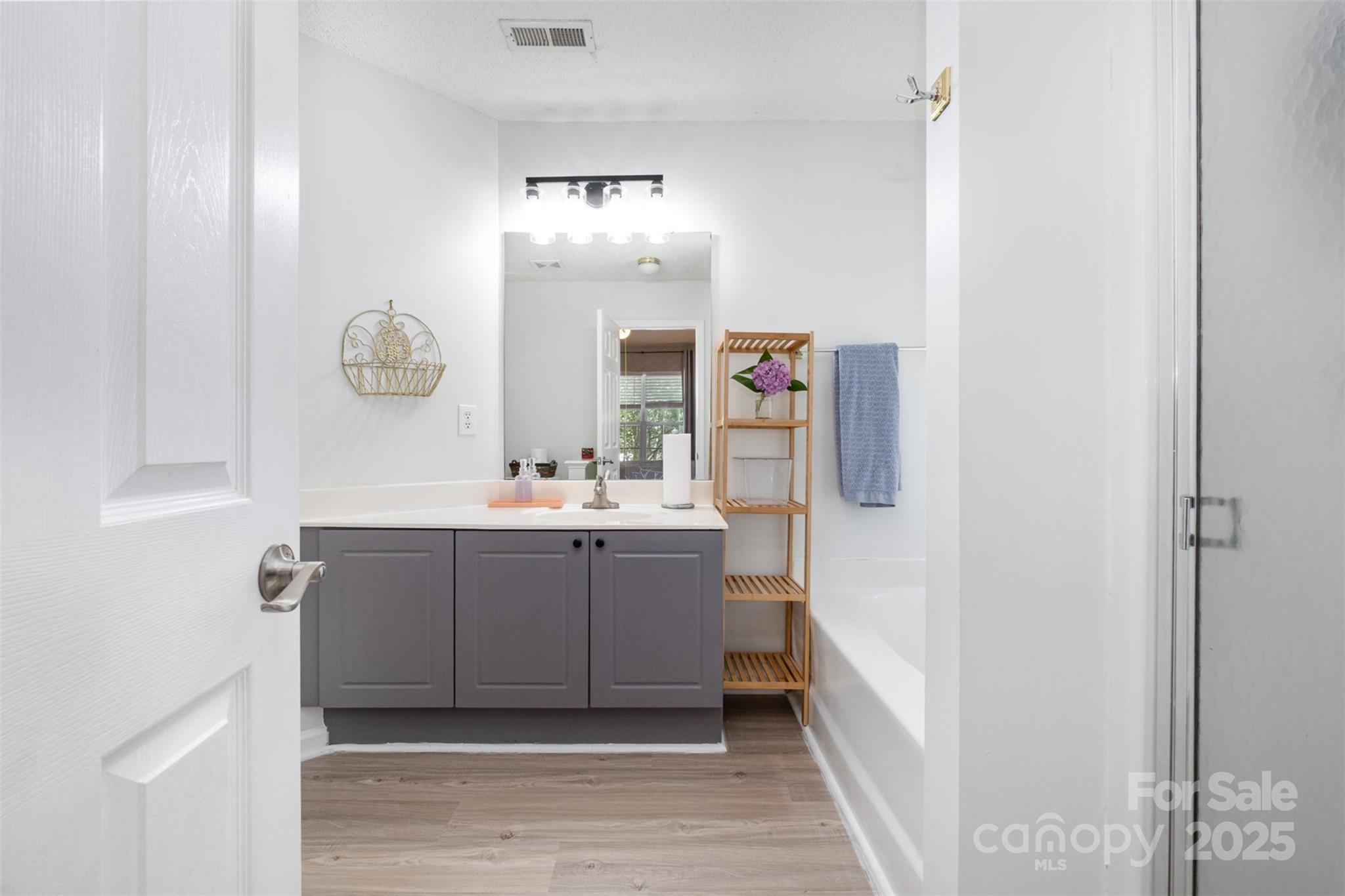 3702 Brookstone Trail