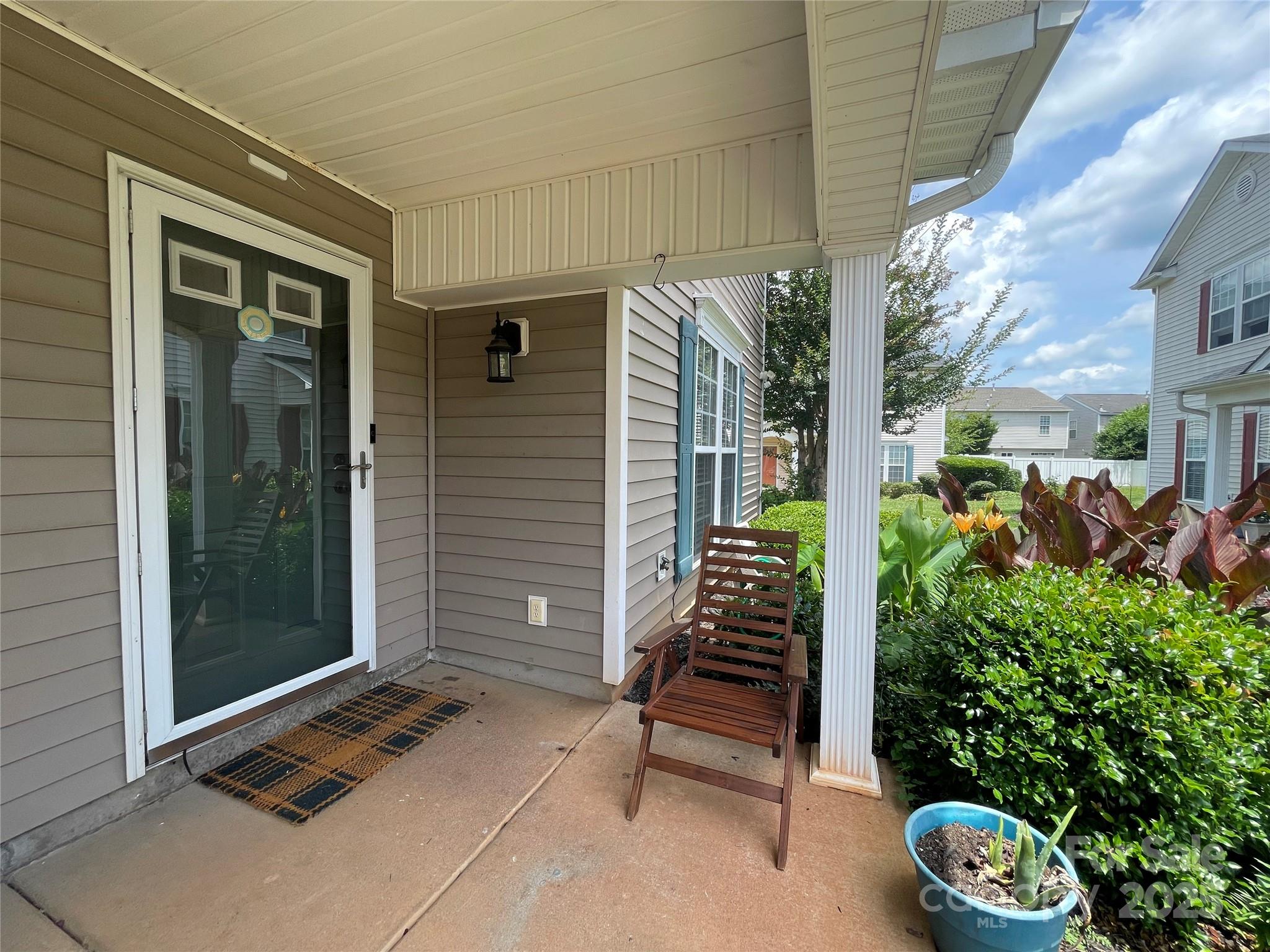 1177 Triece Lane